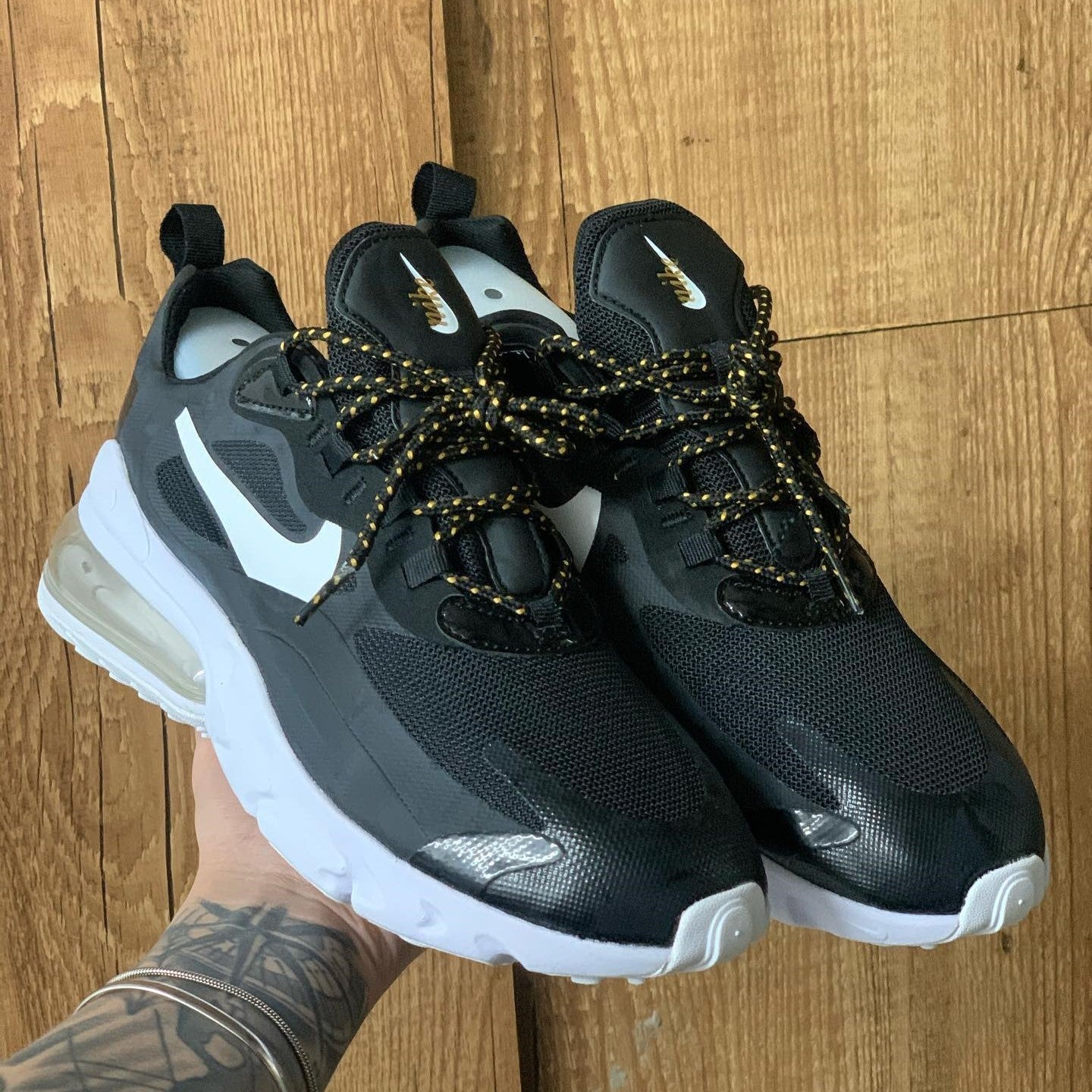 Air Max 270 React Metallic Silver