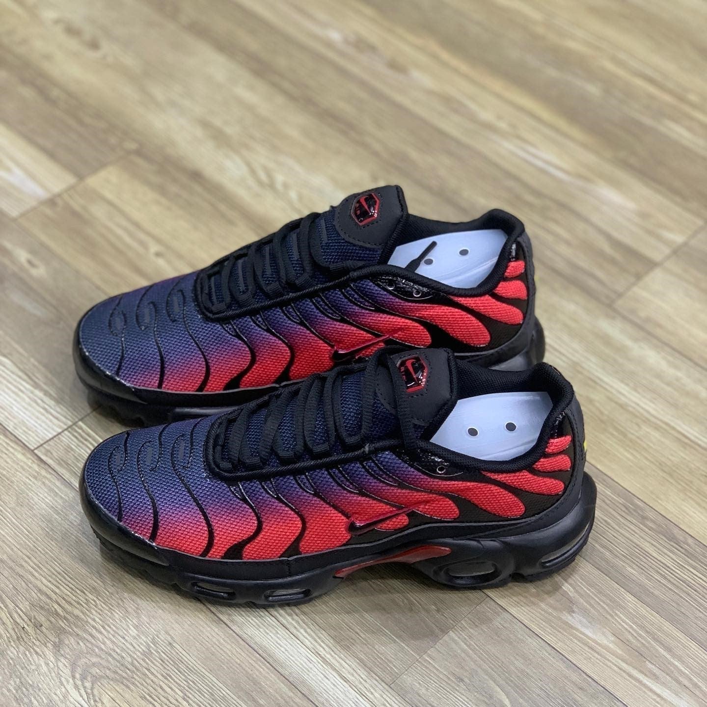Air Max Plus TN Bred Gradient