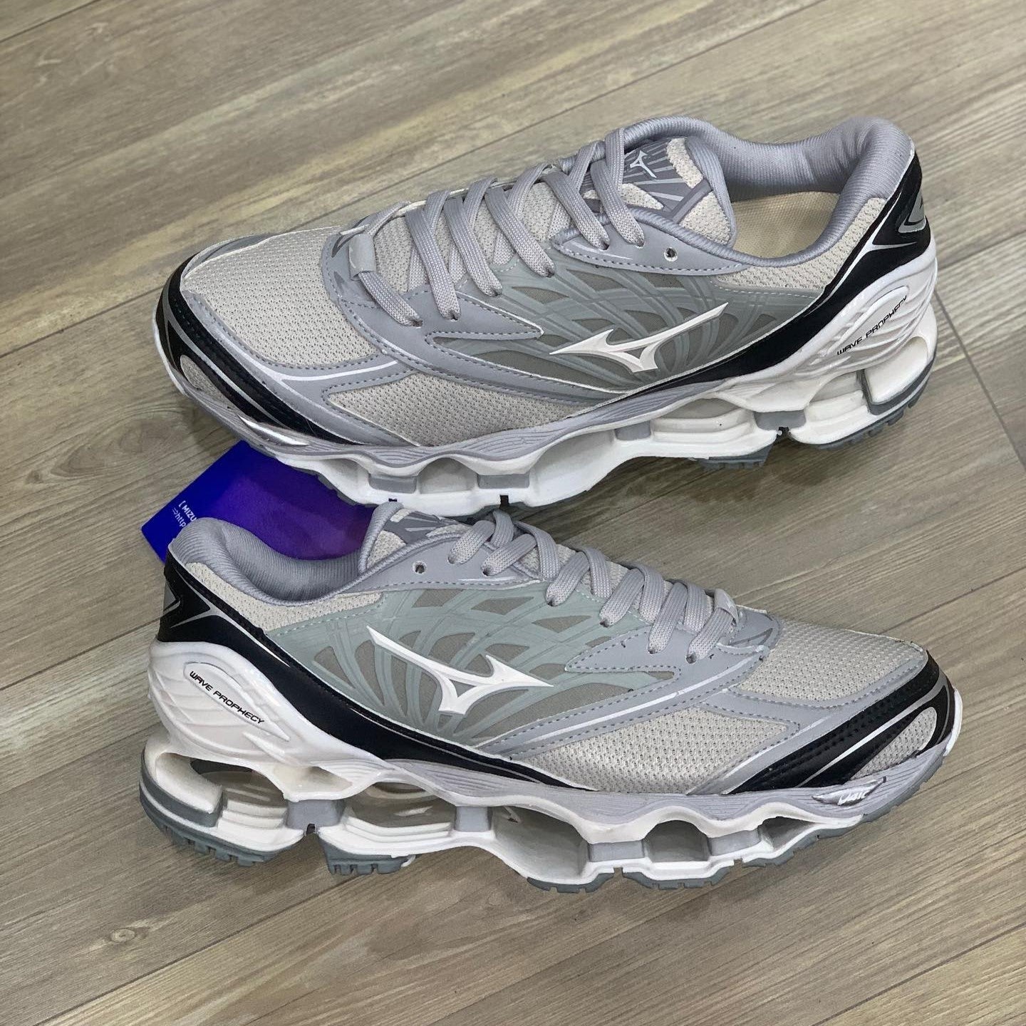 Wave Prophecy LS White Grey