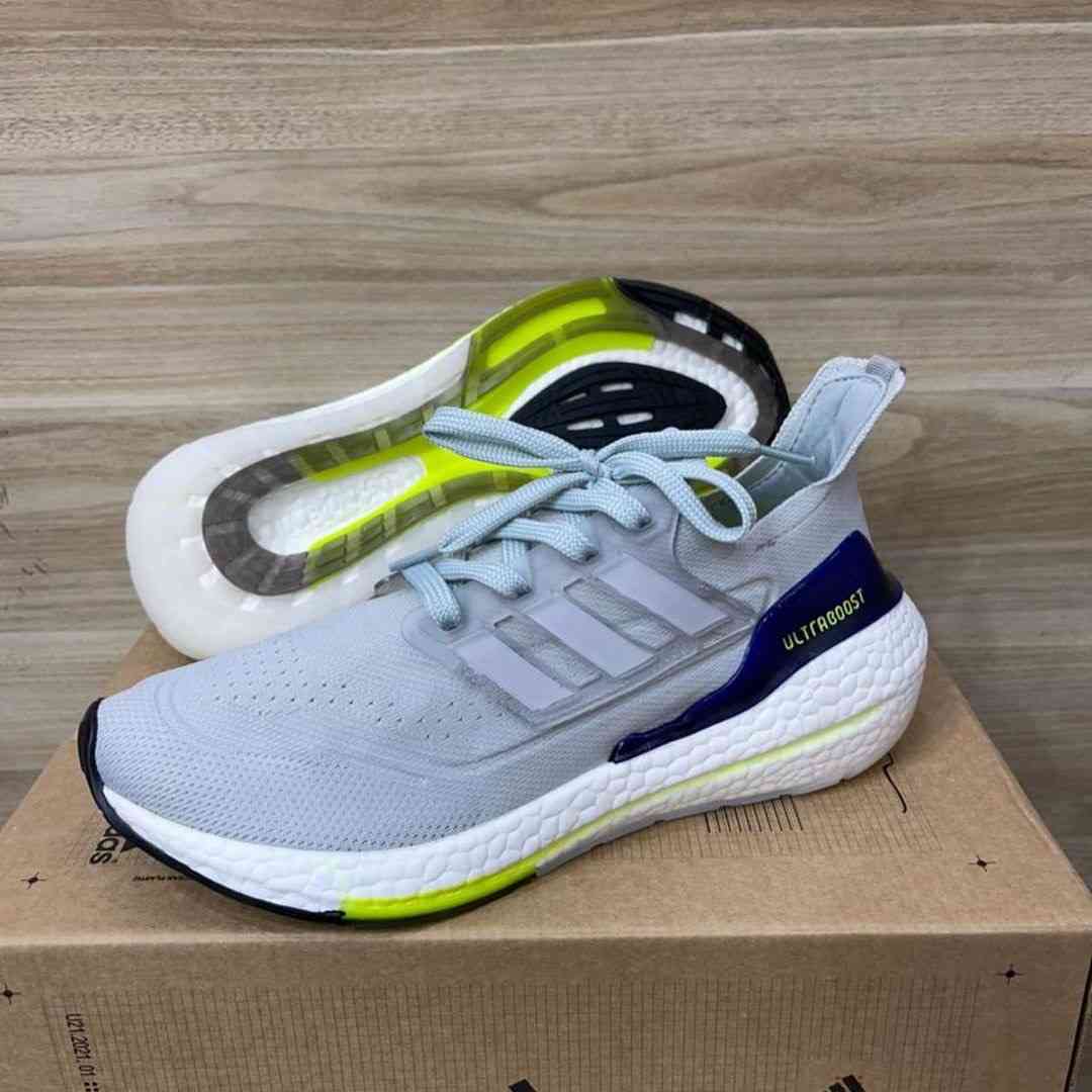 UltraBoost 21 Crystal White