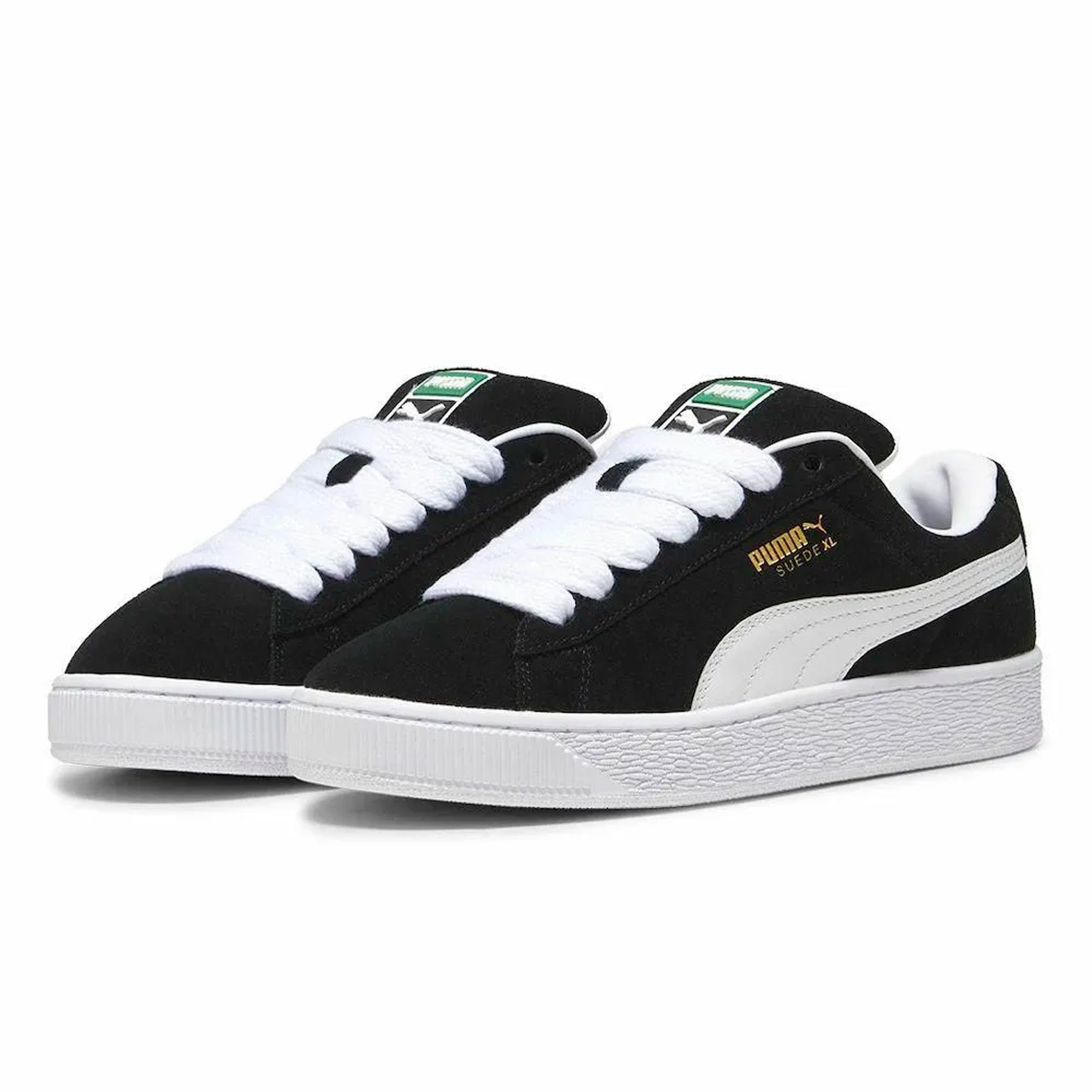 Suede XL Black White