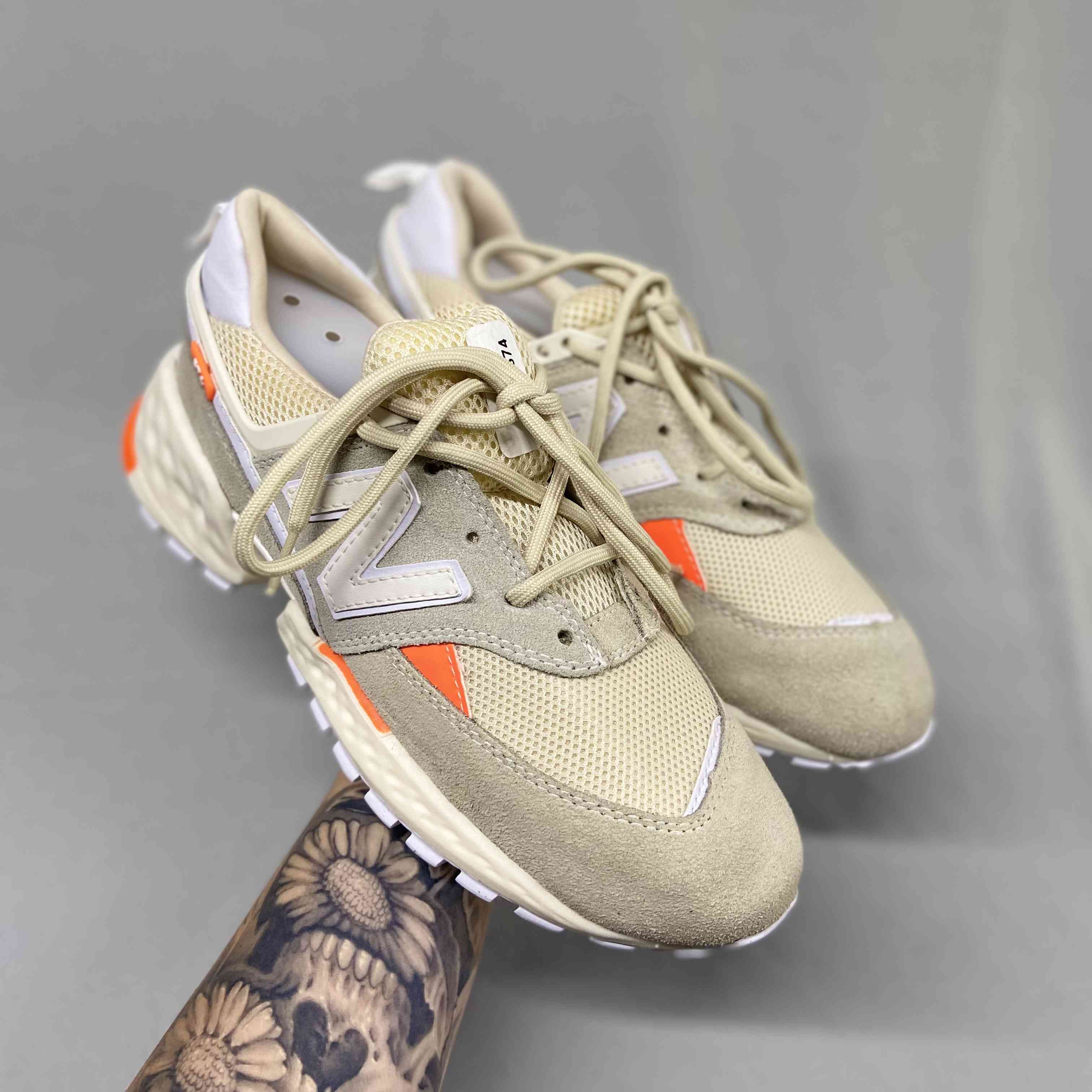 New Balance 574 V2 Beige Orange