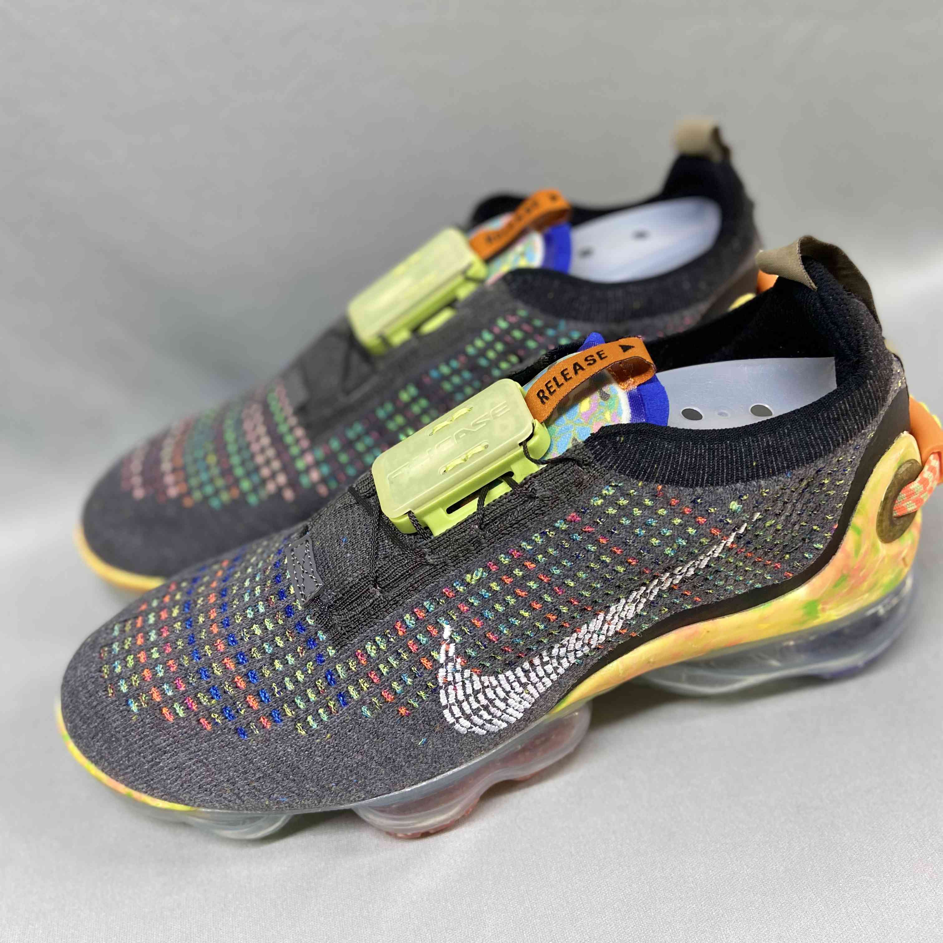 VaporMax 2020 Flyknit Iron Grey