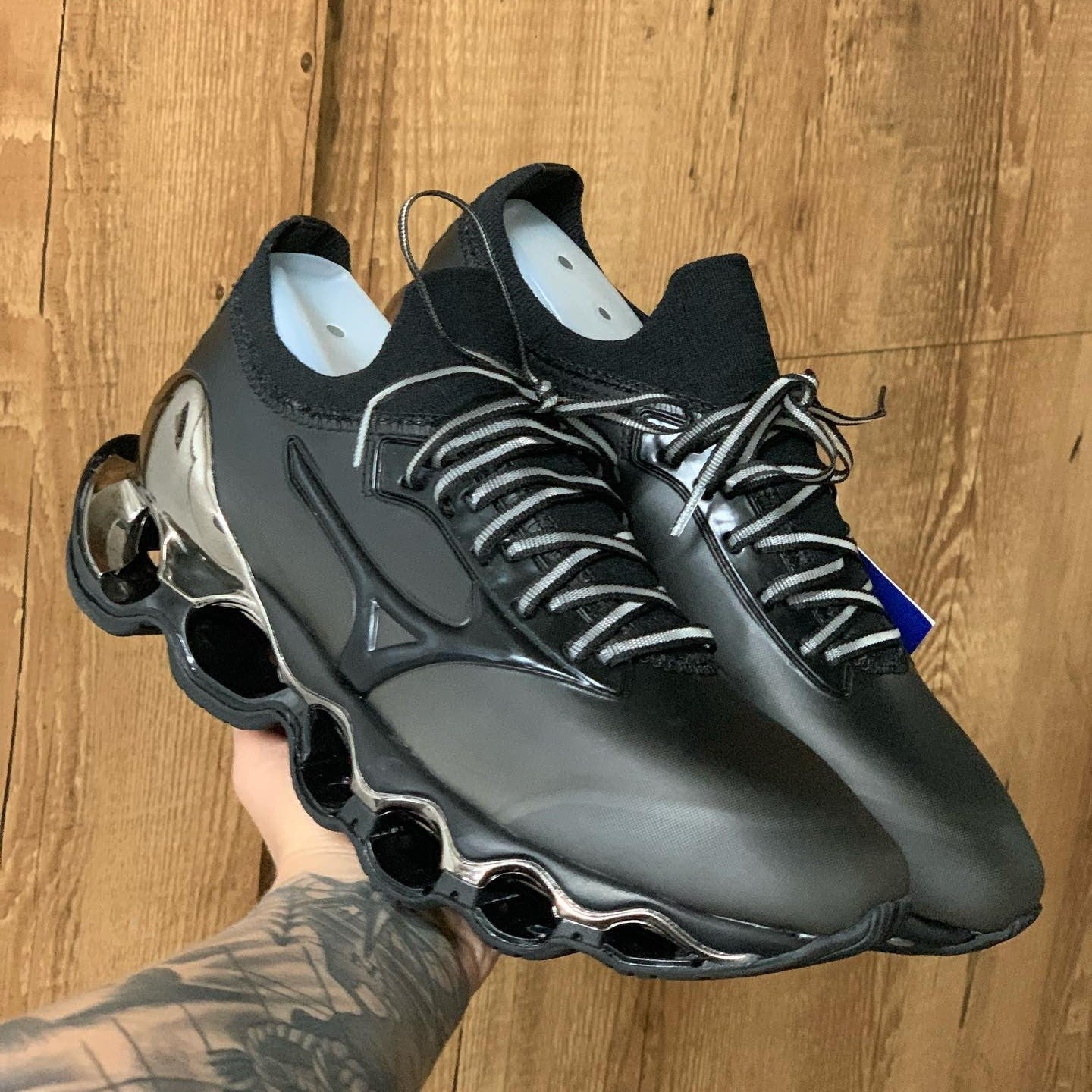 Wave Prophecy X Hajime Sorayama Dark Metalic