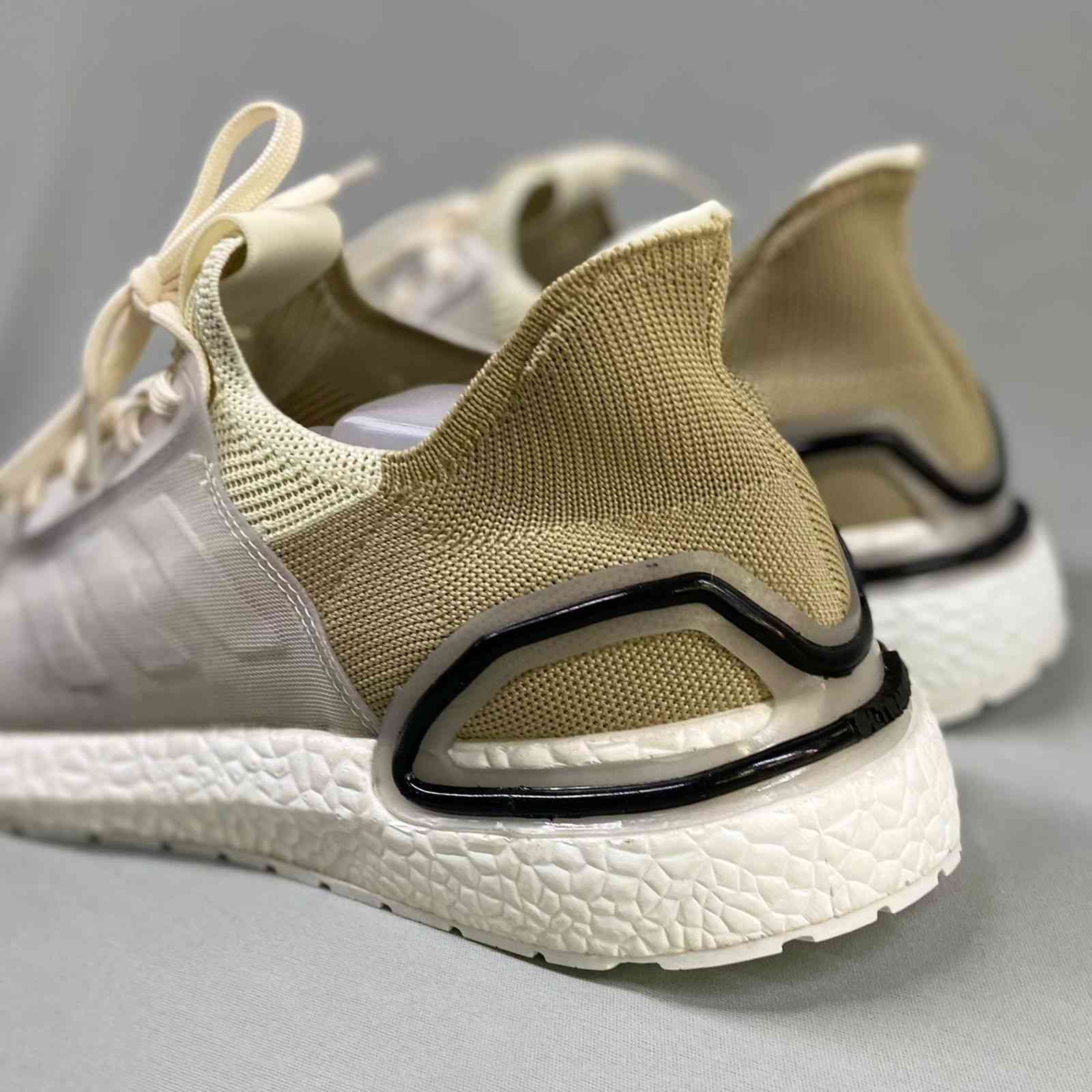 UltraBoost 19 Cream