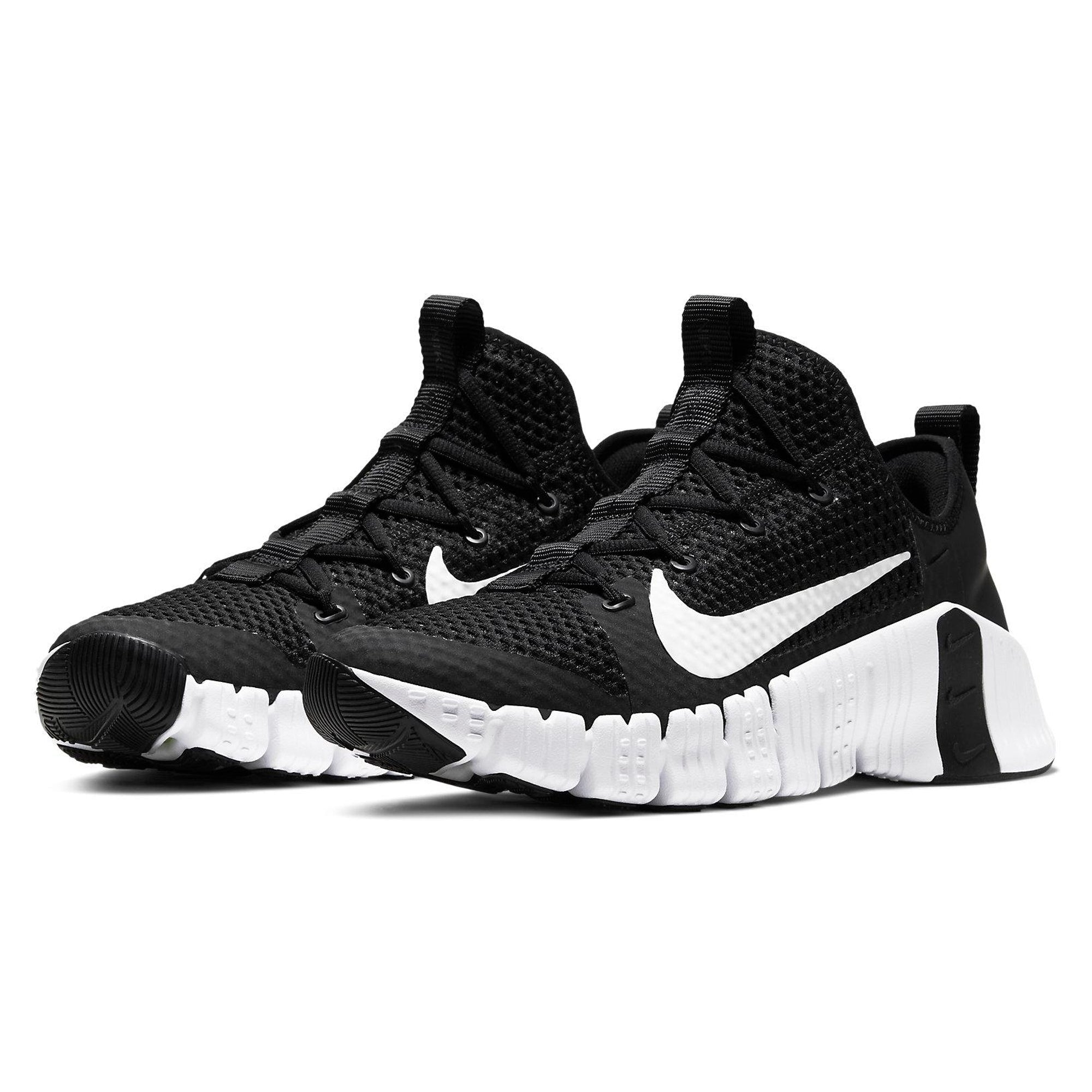 Free Metcon 3 Black White