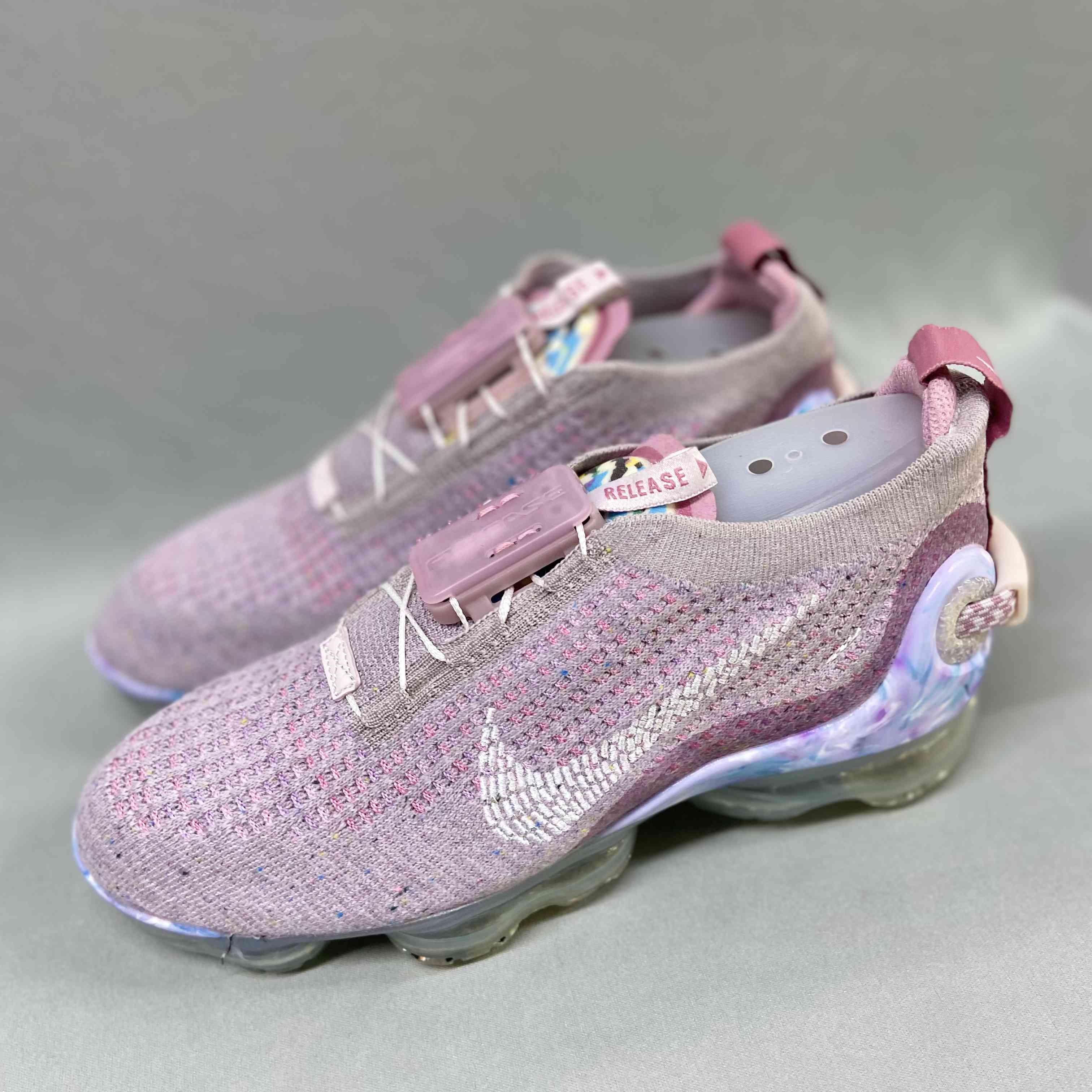VaporMax 2020 Flyknit Light Arctic Pink