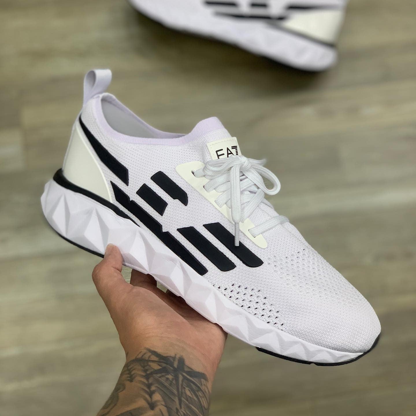 Ultimate C2 Combat White