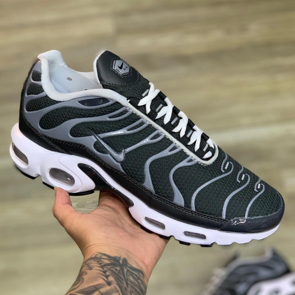 Air Max Plus TN Cool Grey
