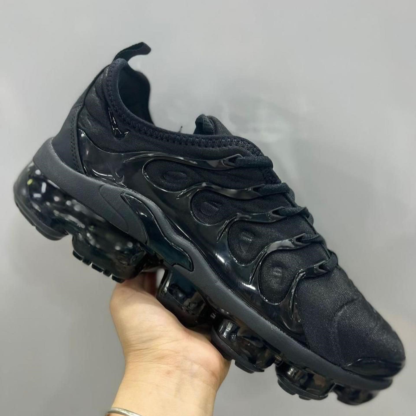 VaporMax Triple Black