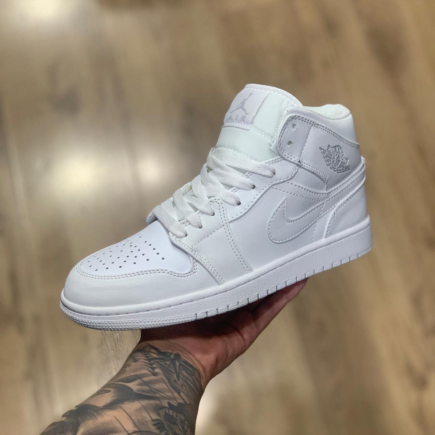 Air Jordan 1 Mid GS Triple White