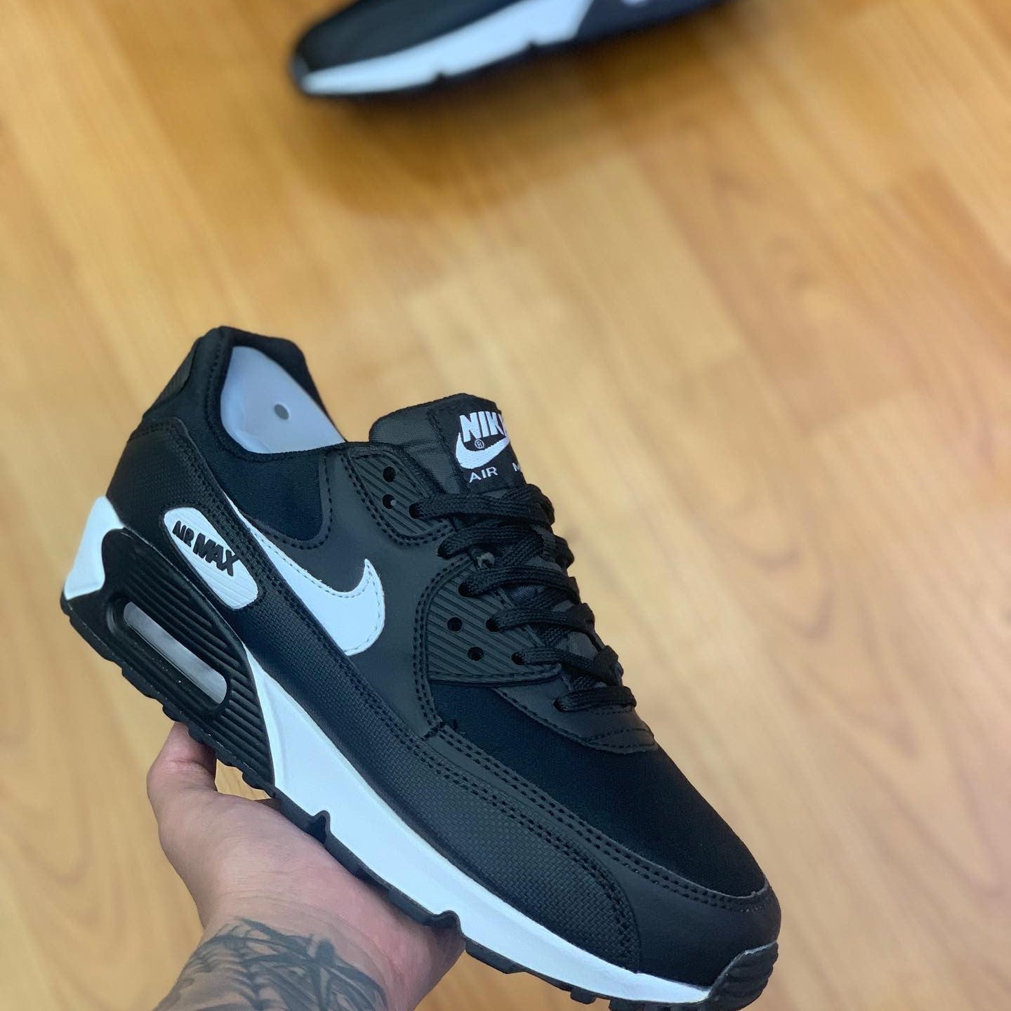 Air Max 90 Black White