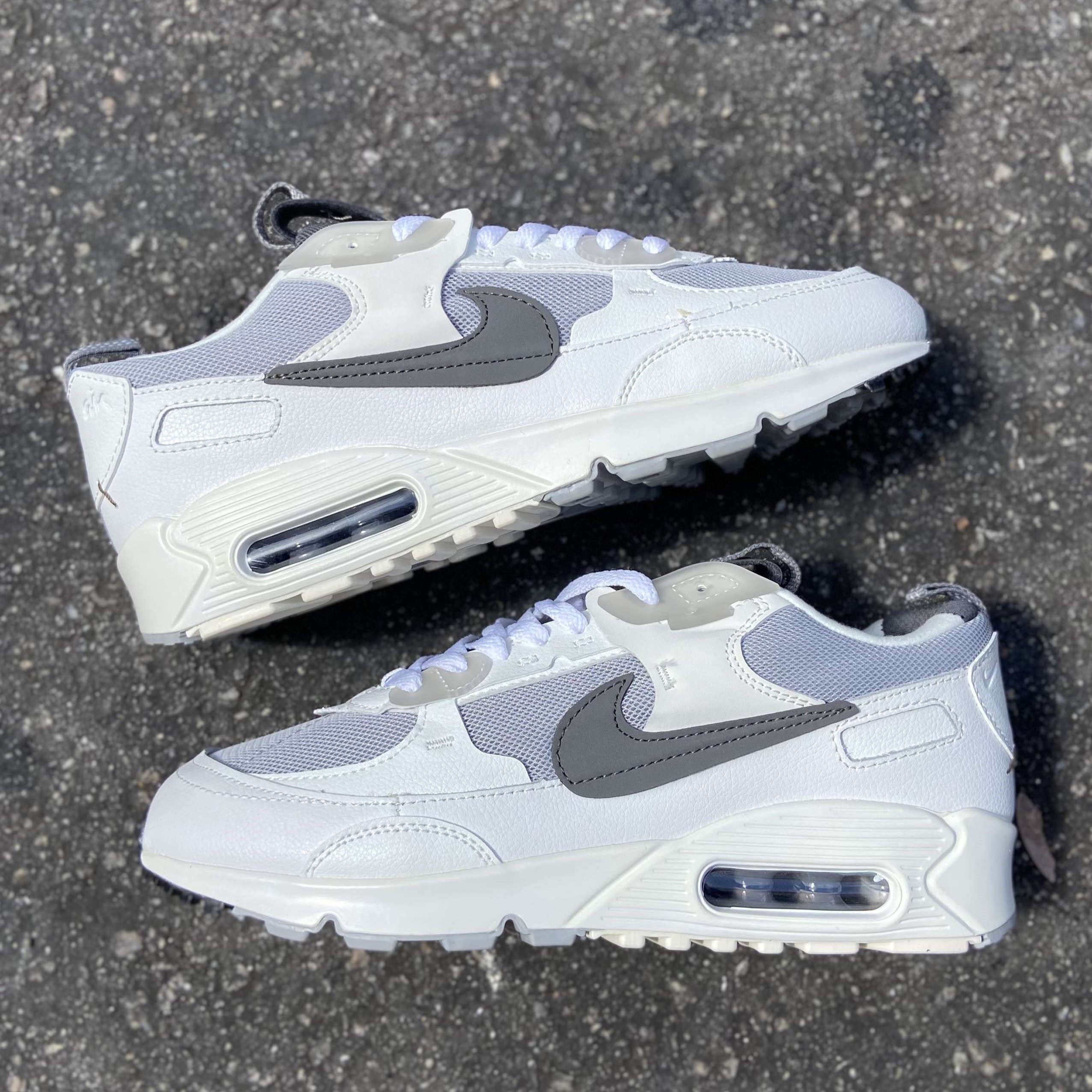 Air Max 90 Futura Wolf Grey