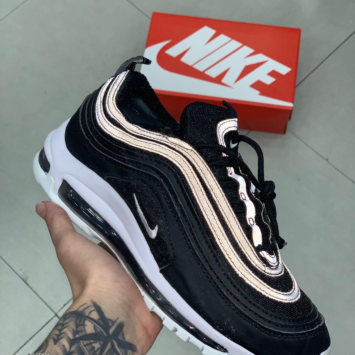 Air Max 97 Metallic Leather Black