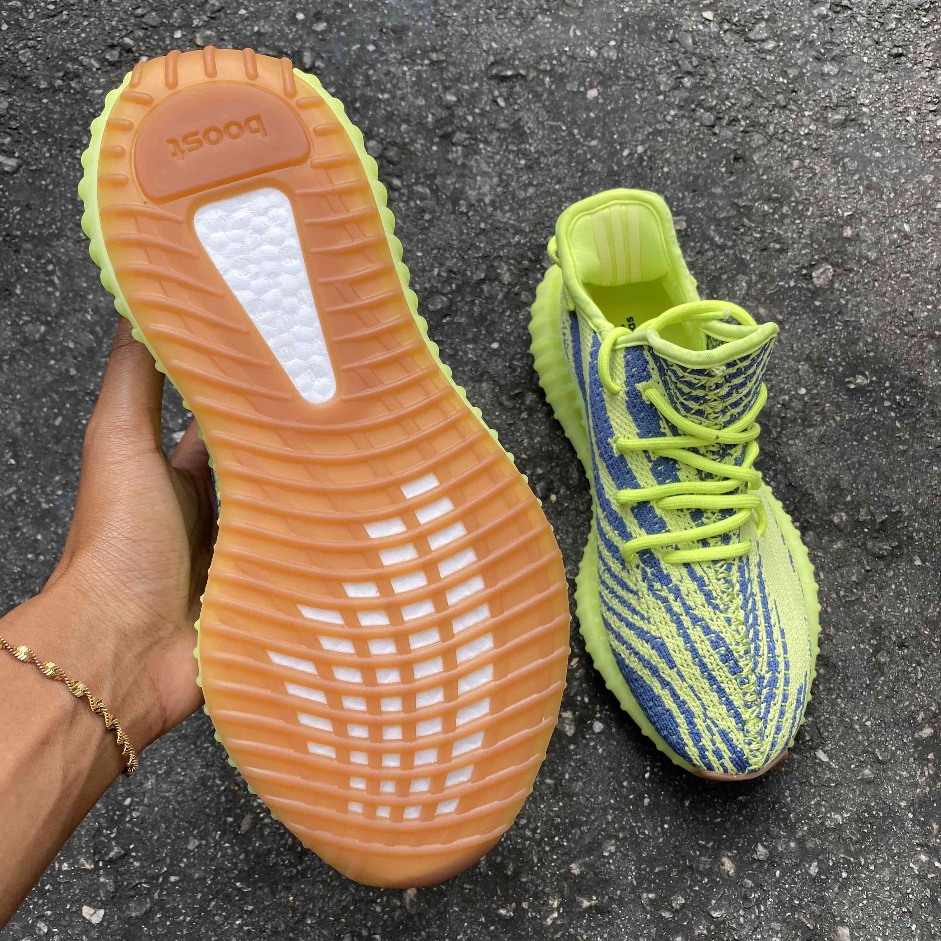 Yeezy Boost 350 v2 Semi Frozen Yellow