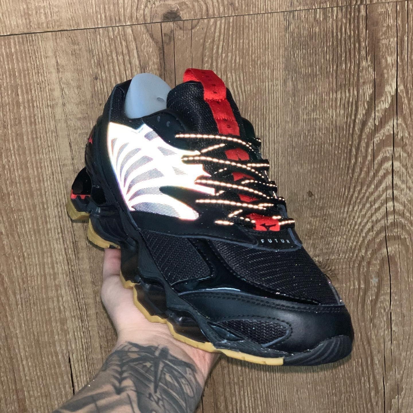 Mizuno Futur Camaleao