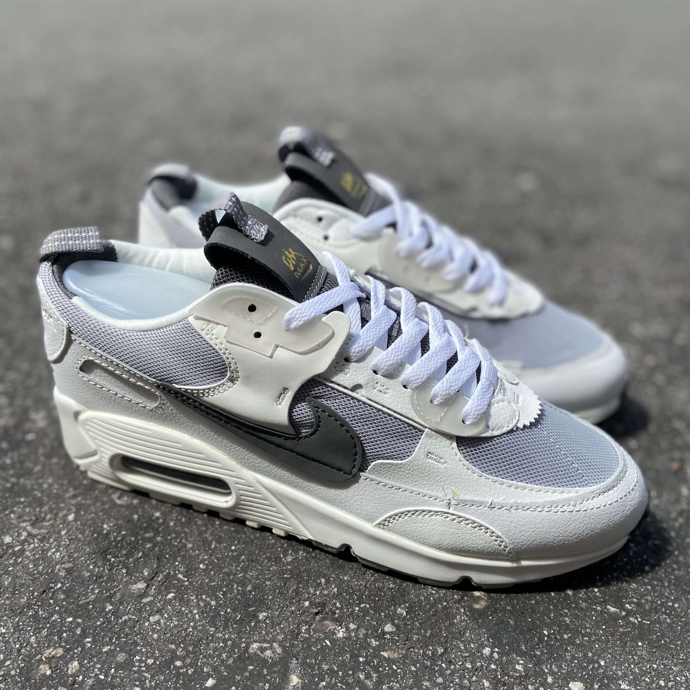 Air Max 90 Futura Wolf Grey
