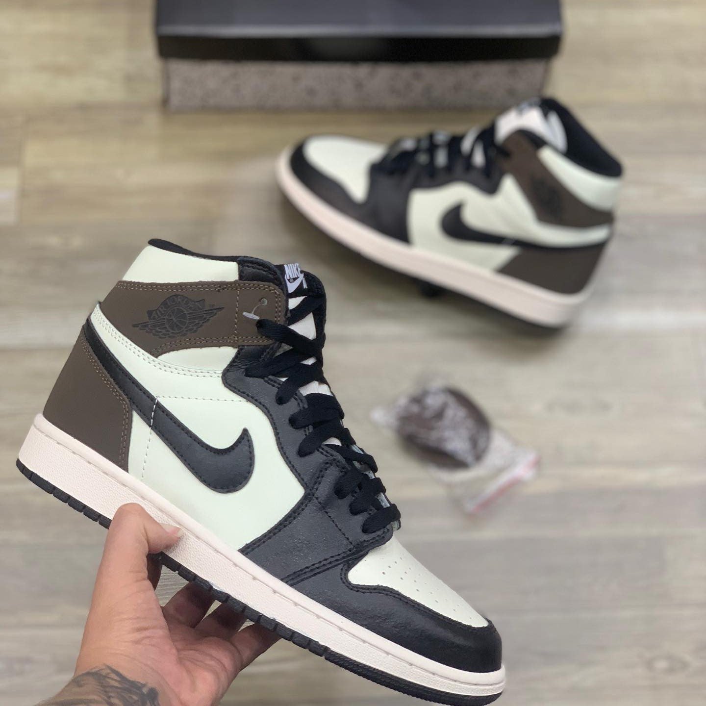 Air Jordan 1 High Dark Mocha