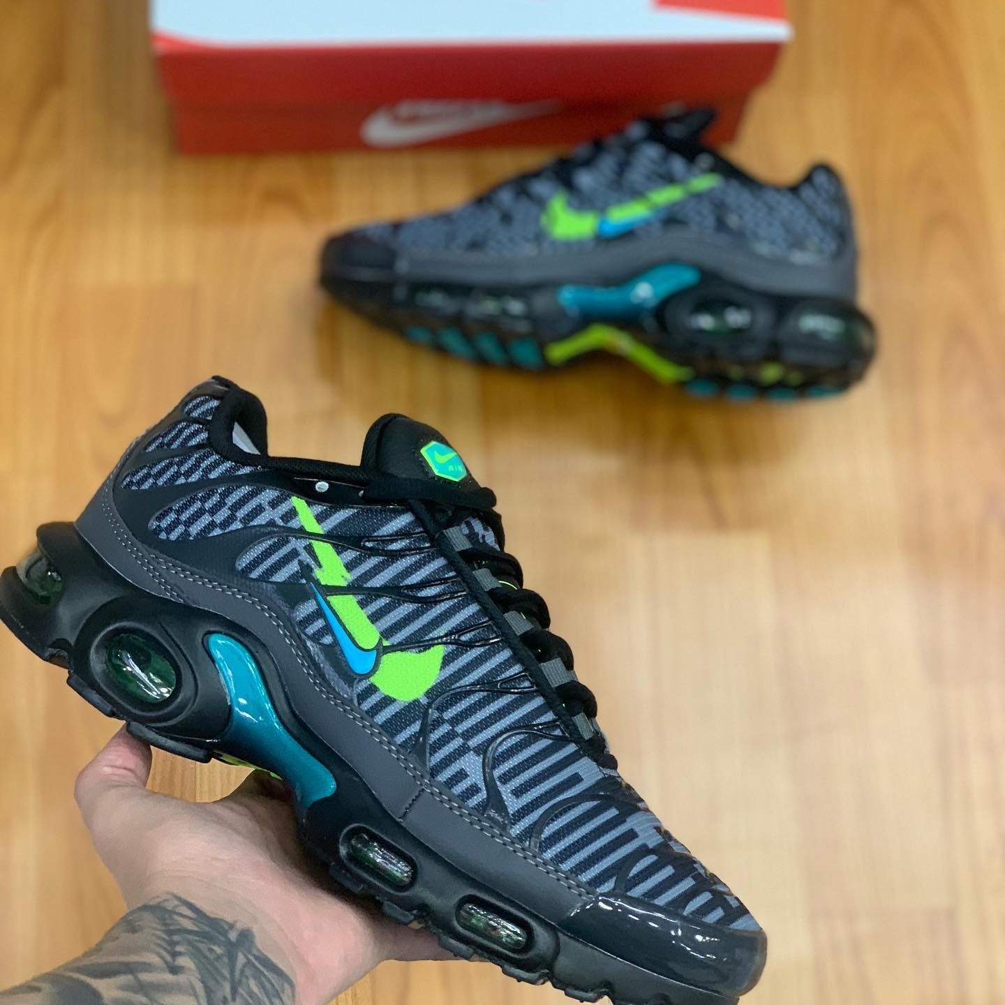 Air Max Plus TN Champions League