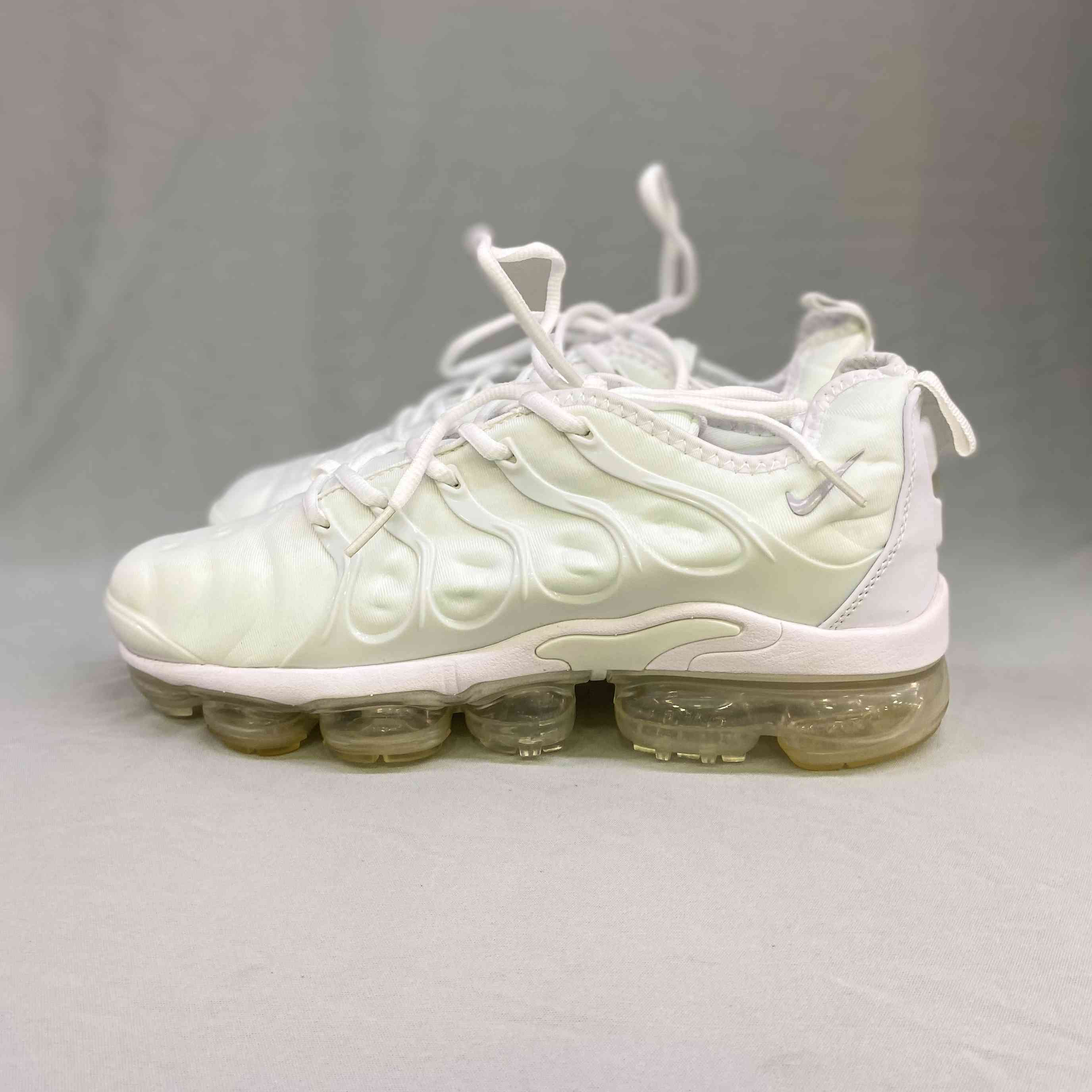 VaporMax Plus White Platinum