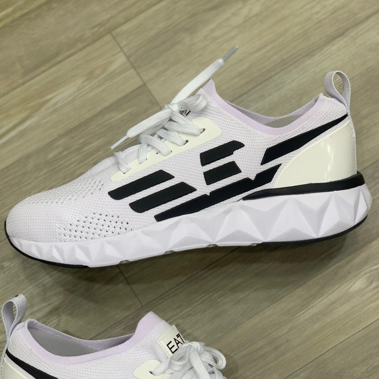 Ultimate C2 Combat White