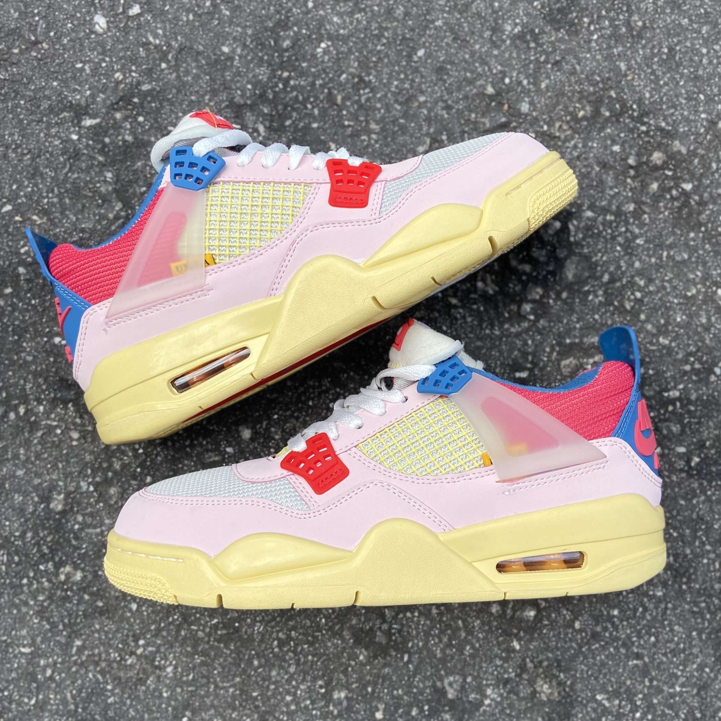 Air Jordan 4 Retro Guava Ice