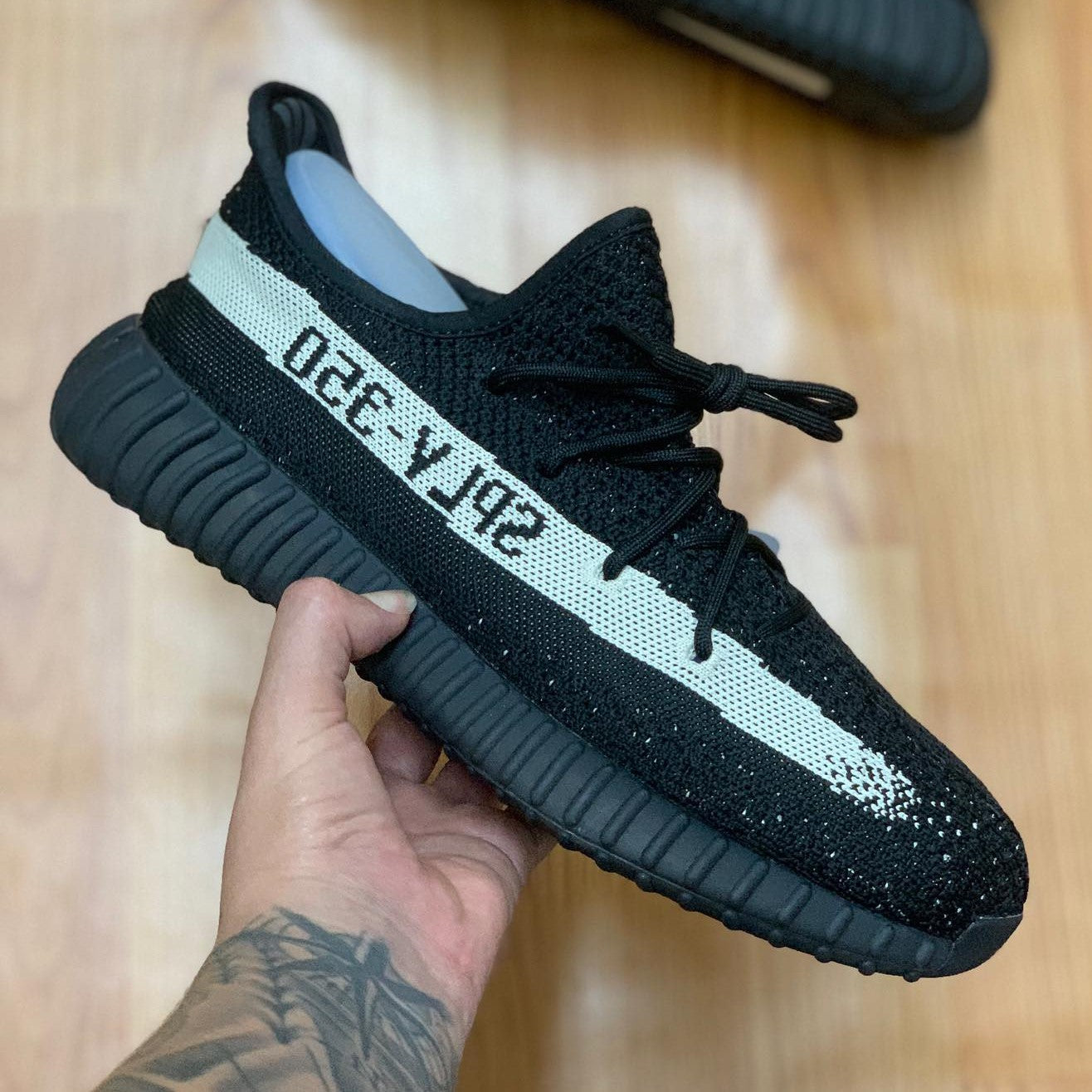 Yeezy Boost 350 v2 Core Black White