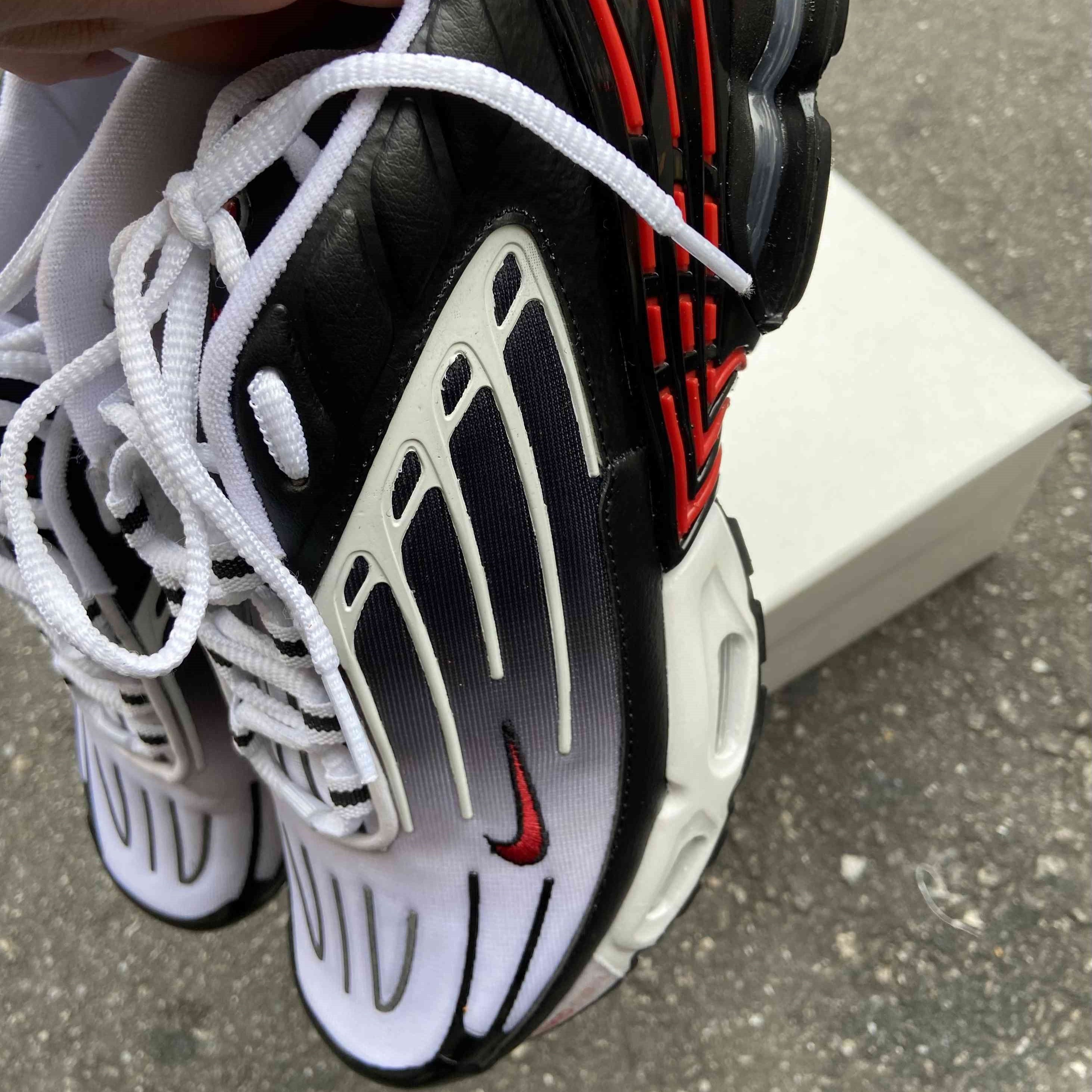 Air Max Plus TN 3 Black University Red