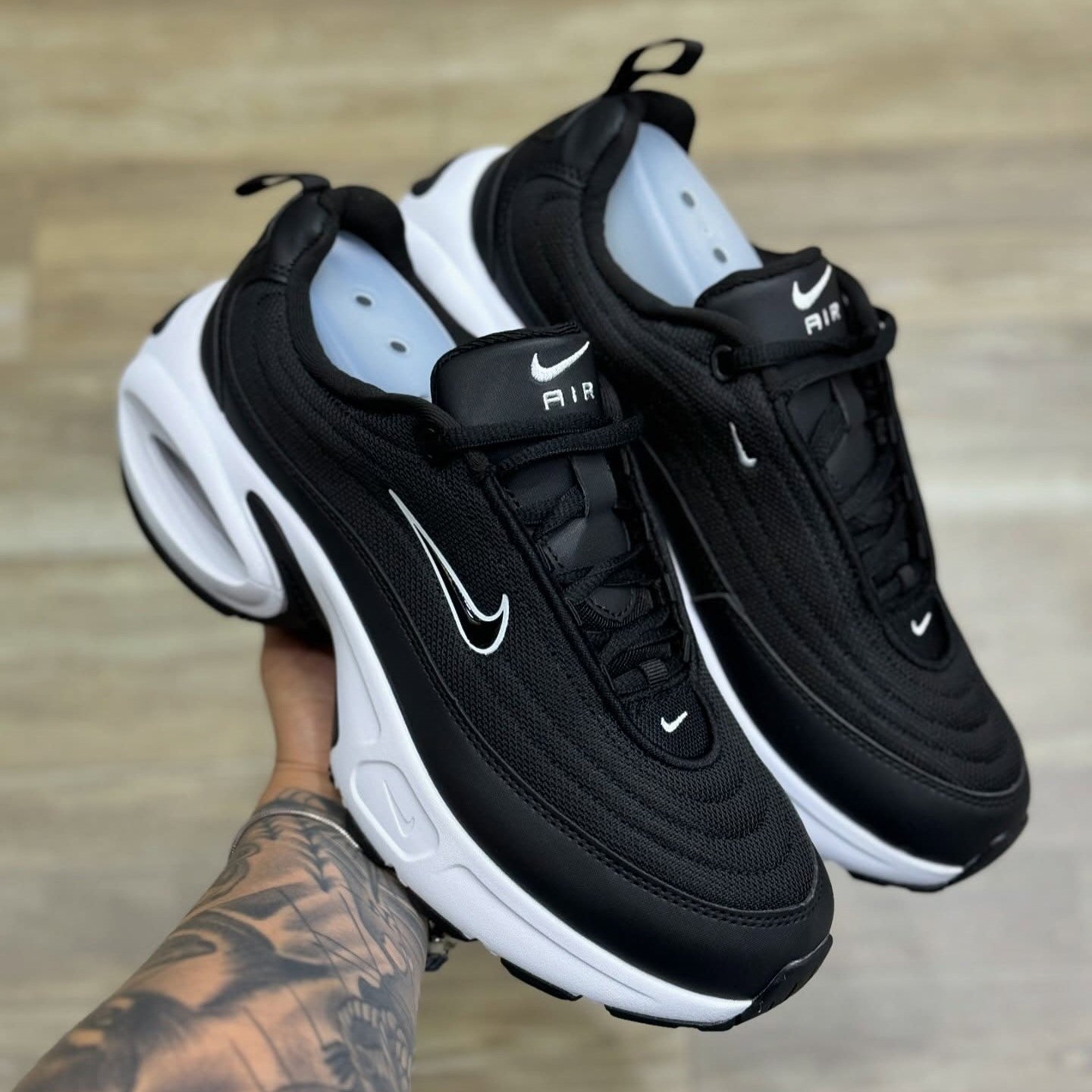 Air Max Portal Black White
