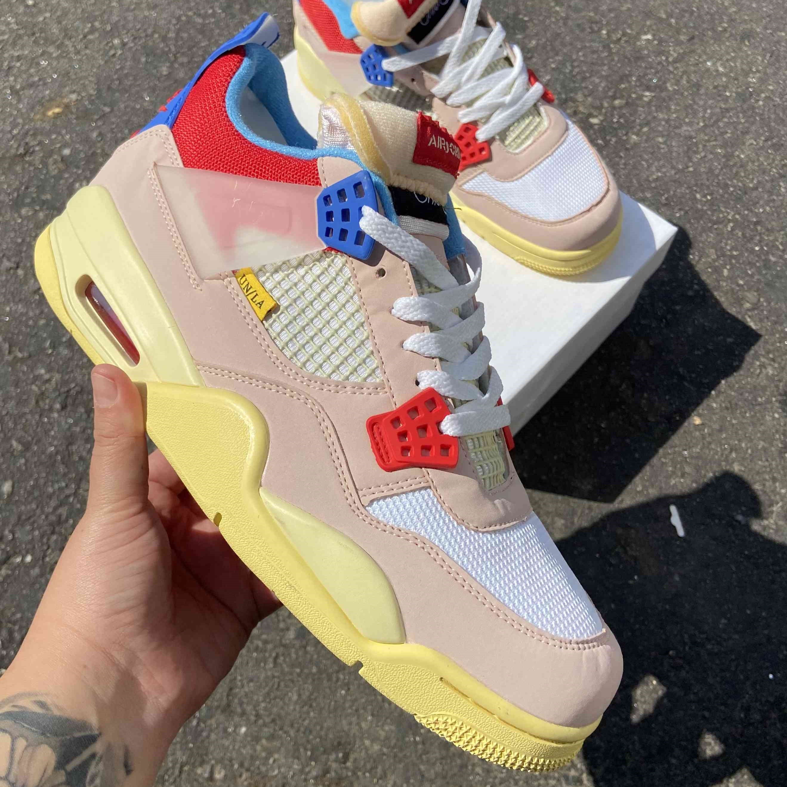 Air Jordan 4 Retro Guava Ice