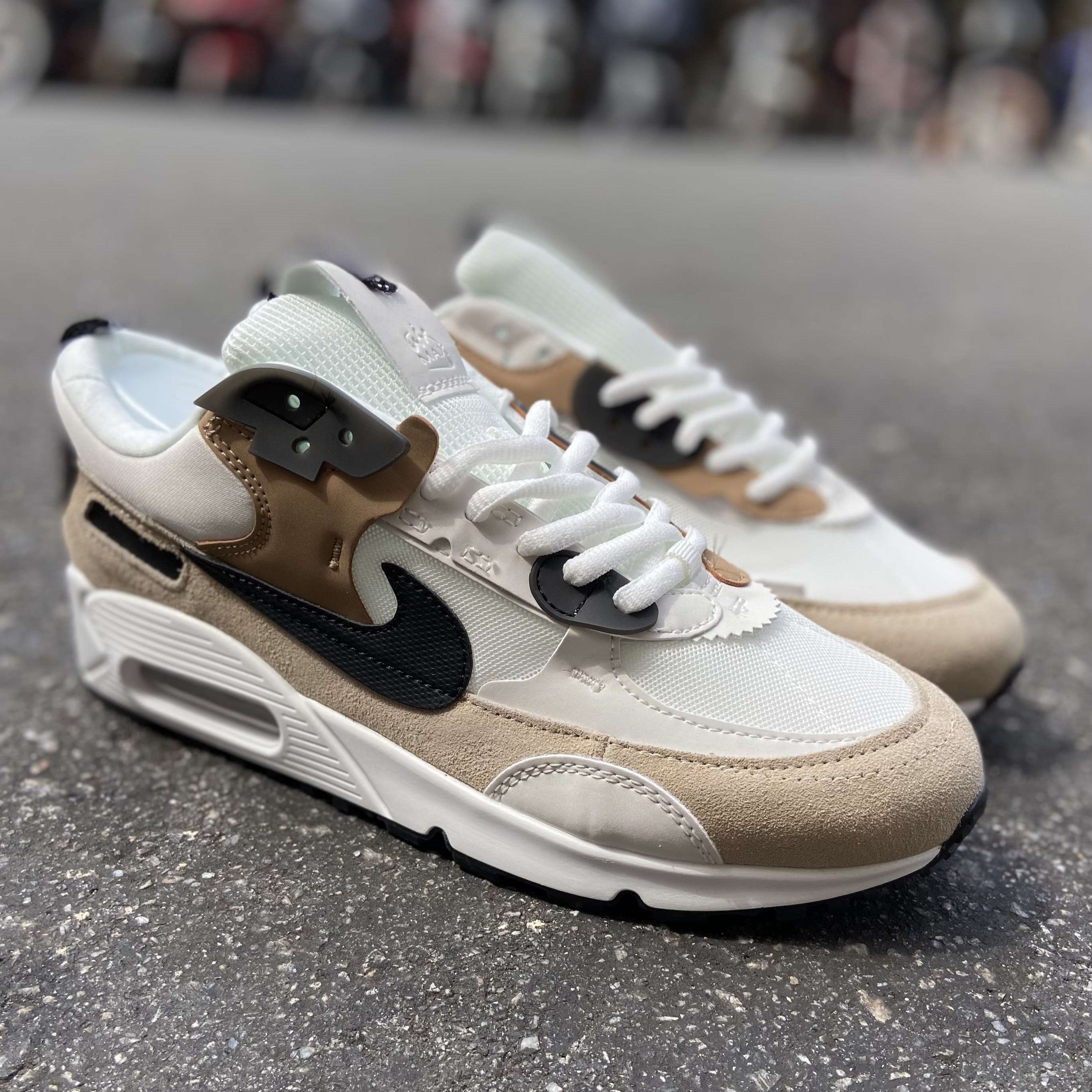 Air Max 90 Futura Tan