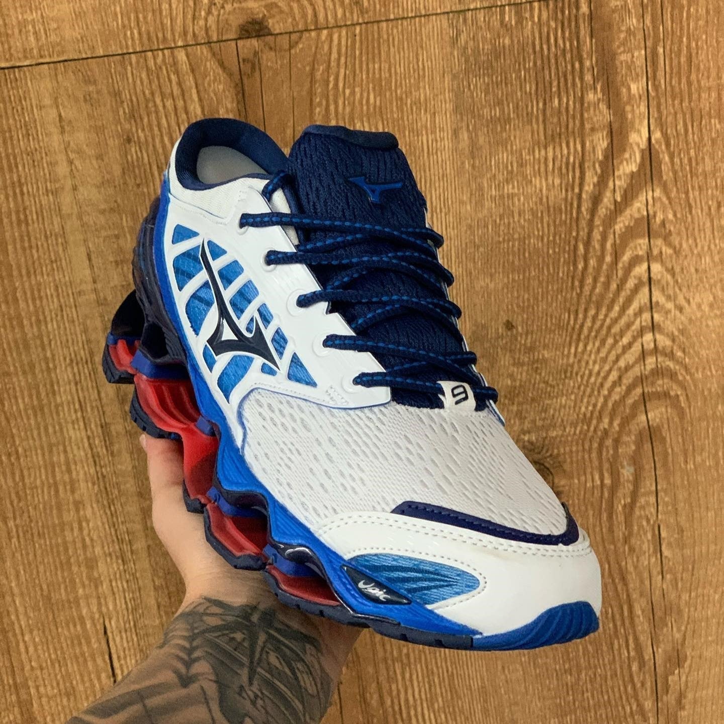 Wave Prophecy 9 White Blue Red