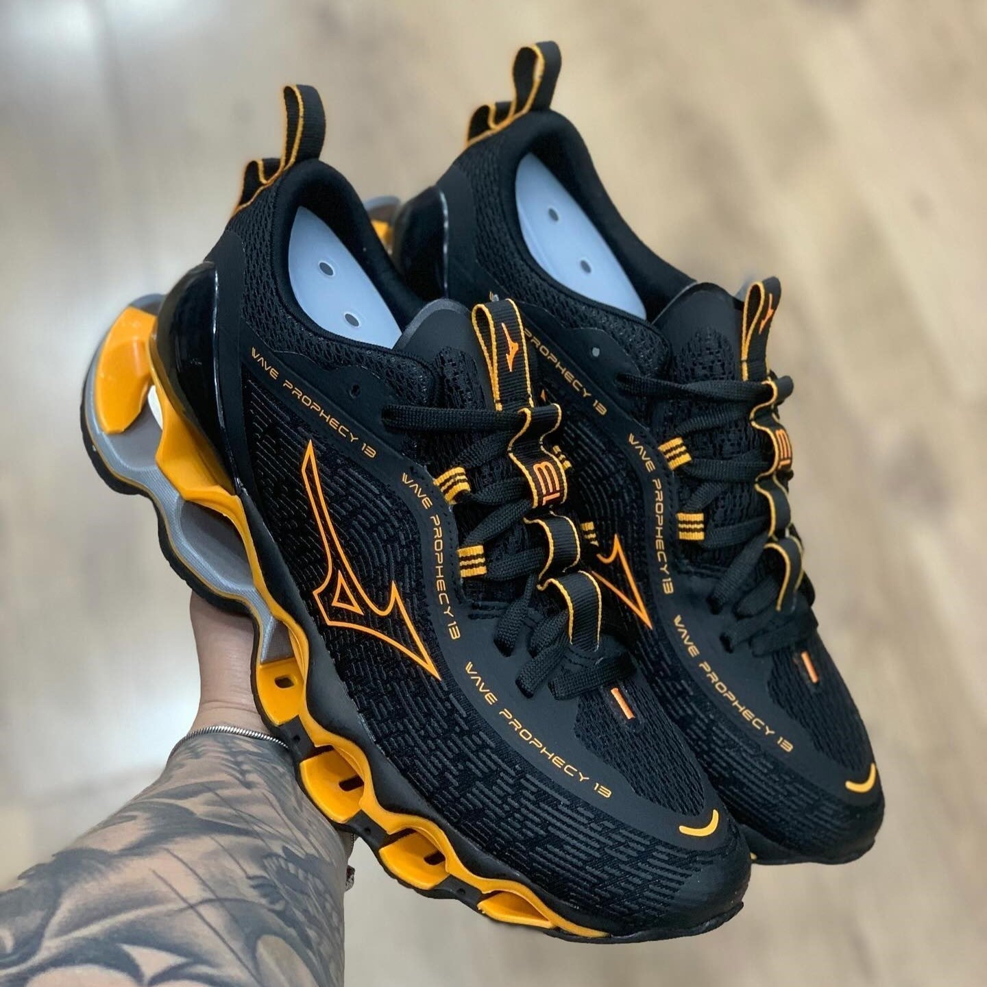 Wave Prophecy 13 Black Orange