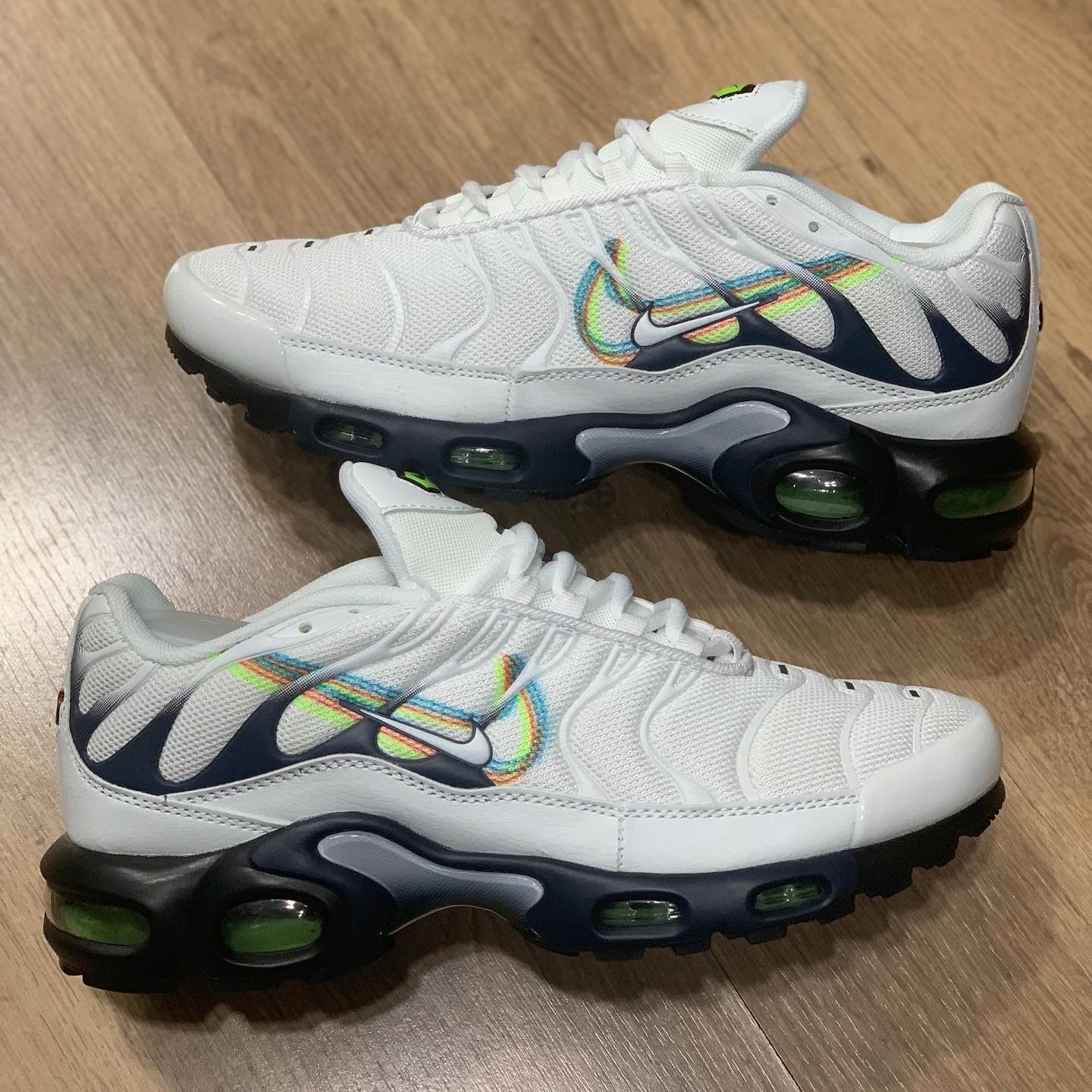 Air Max Plus TNᅠ3D Swoosh White Volt Football Grey Blackened Blue