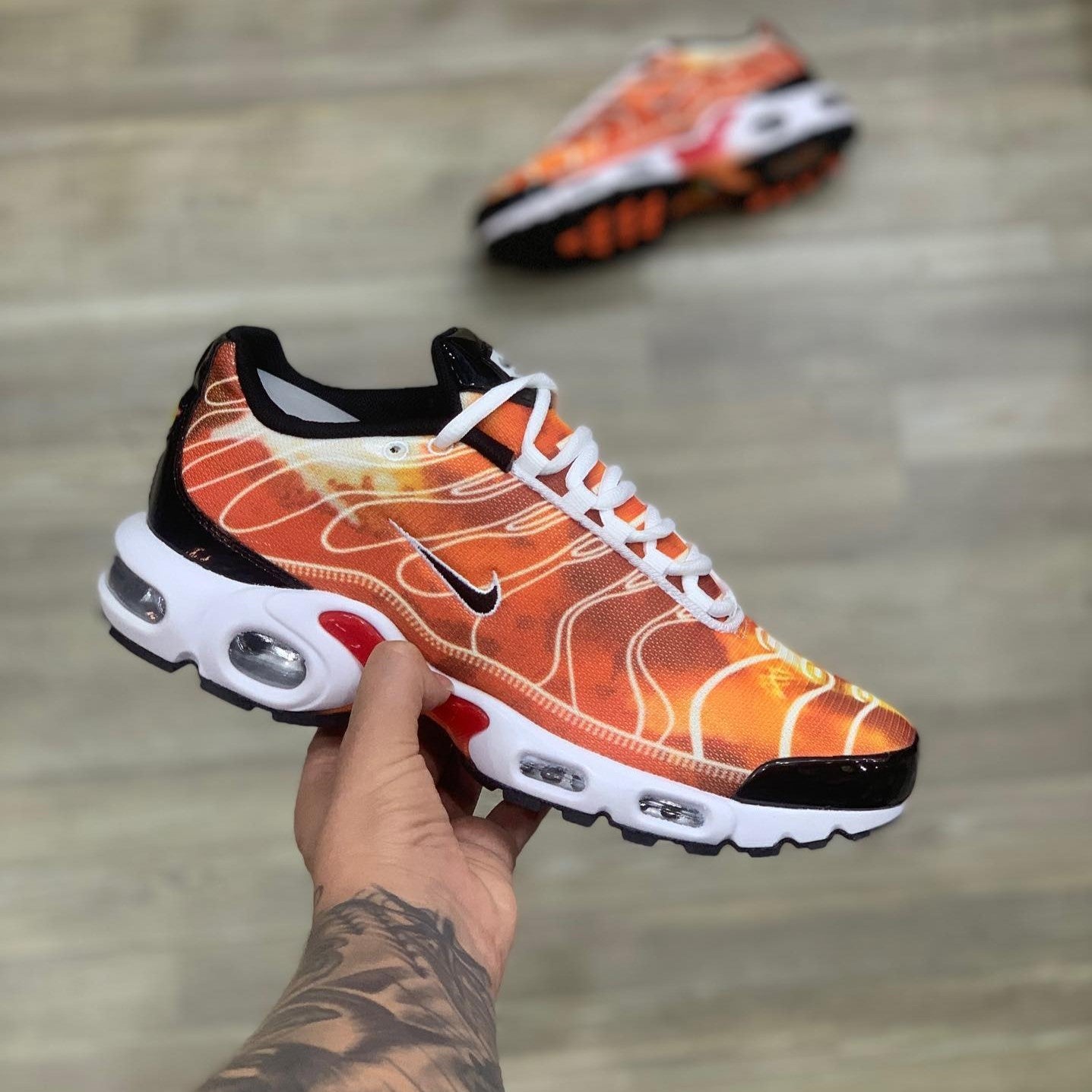 Air Max Plus TN Light Photography