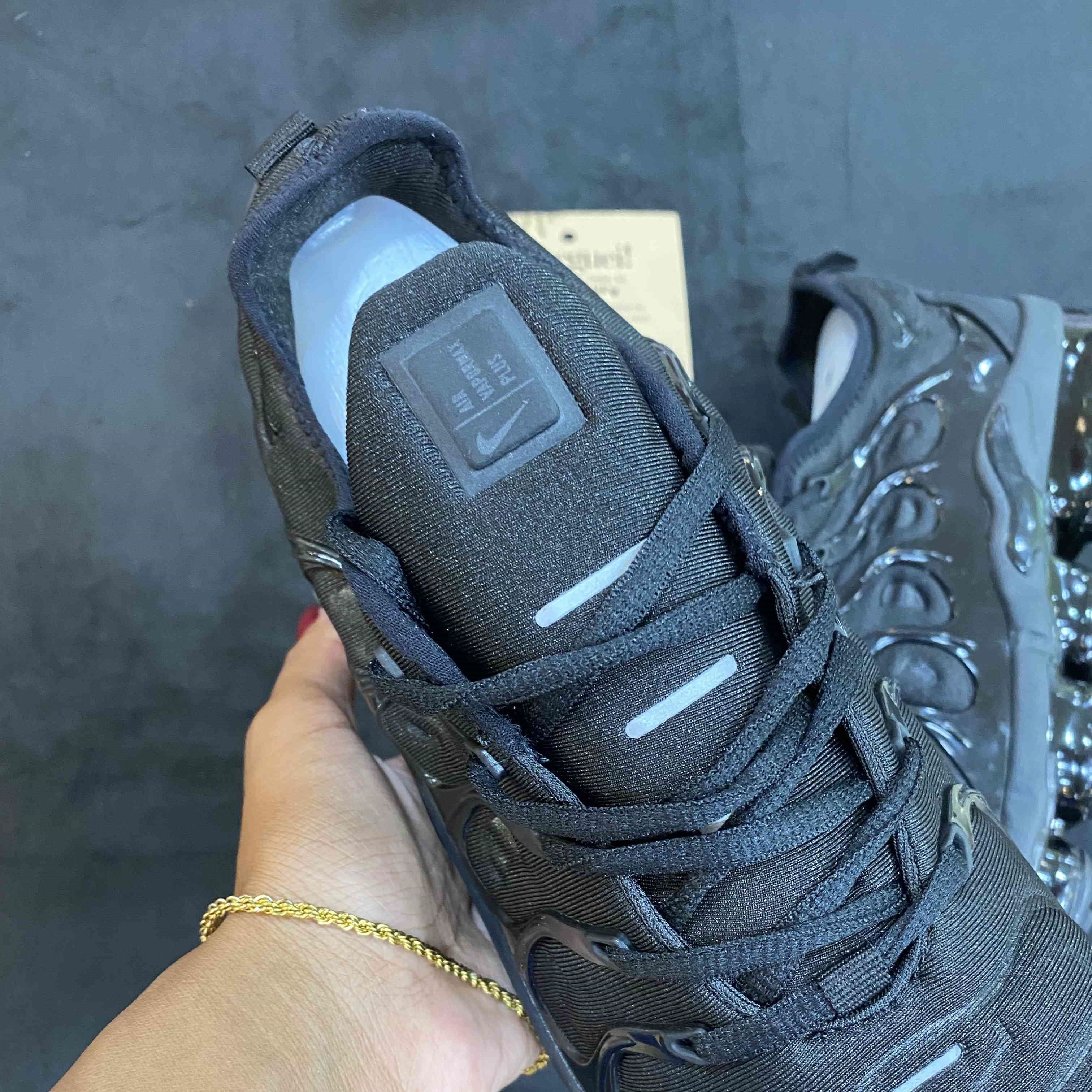 VaporMax Triple Black