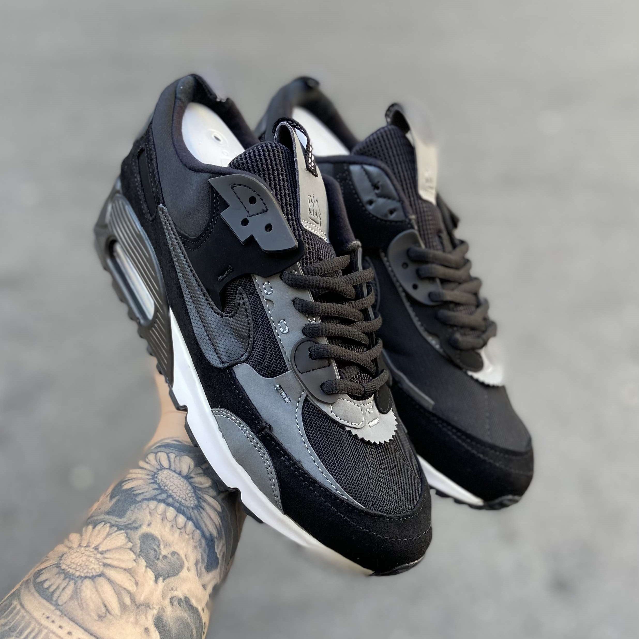 Air Max 90 Futura Black Iron Grey