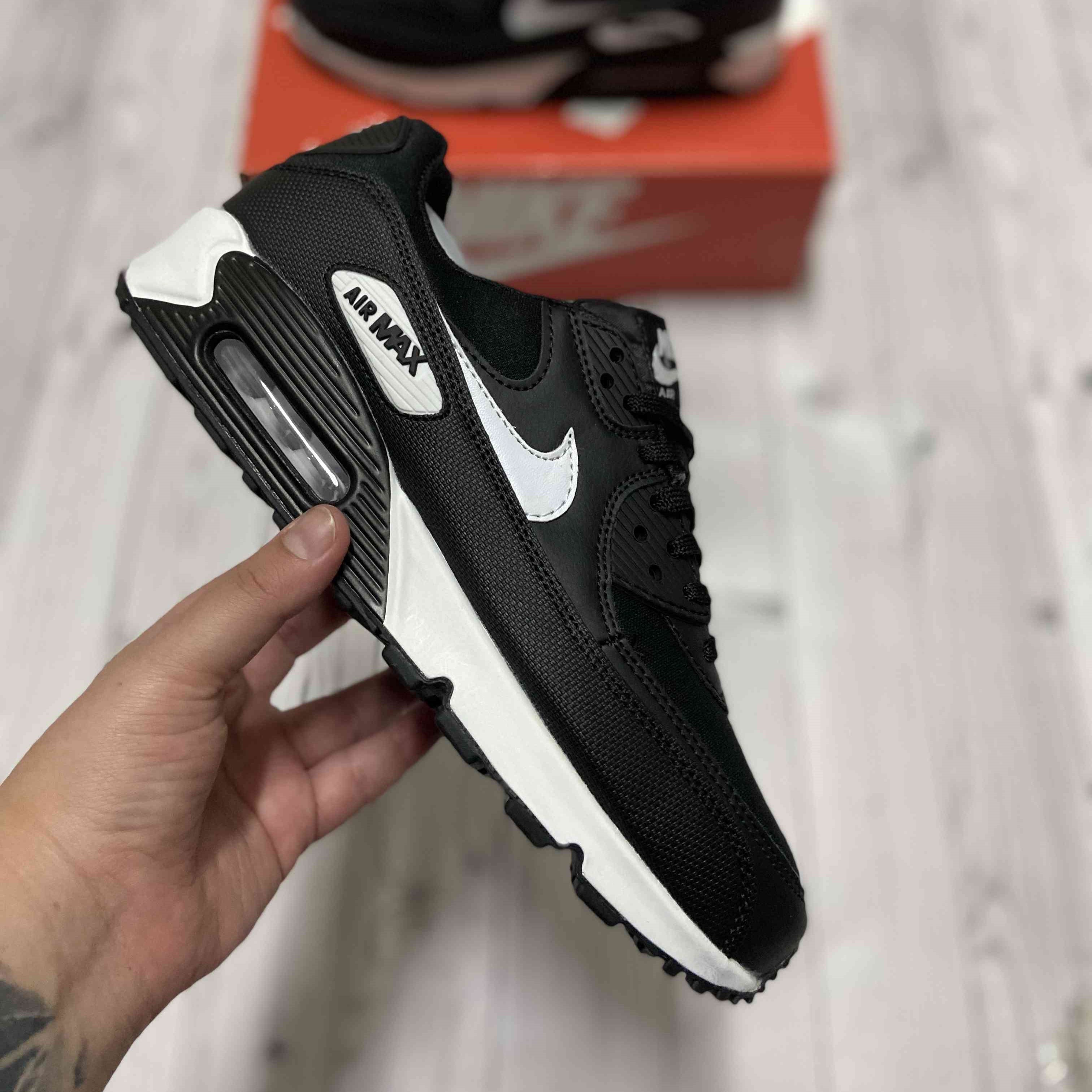 Air Max 90 Black White