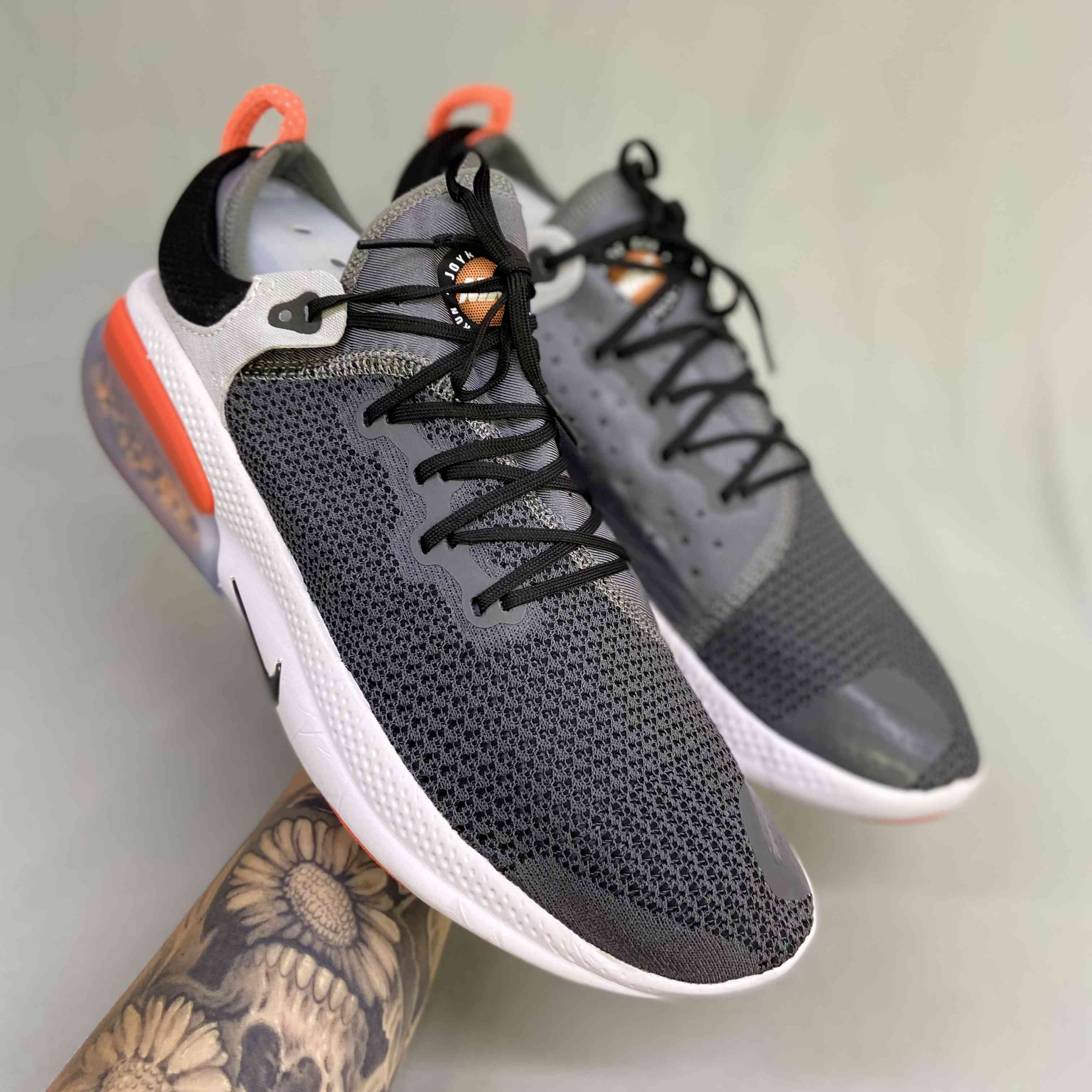 Joyride Run FK Bright Cimson