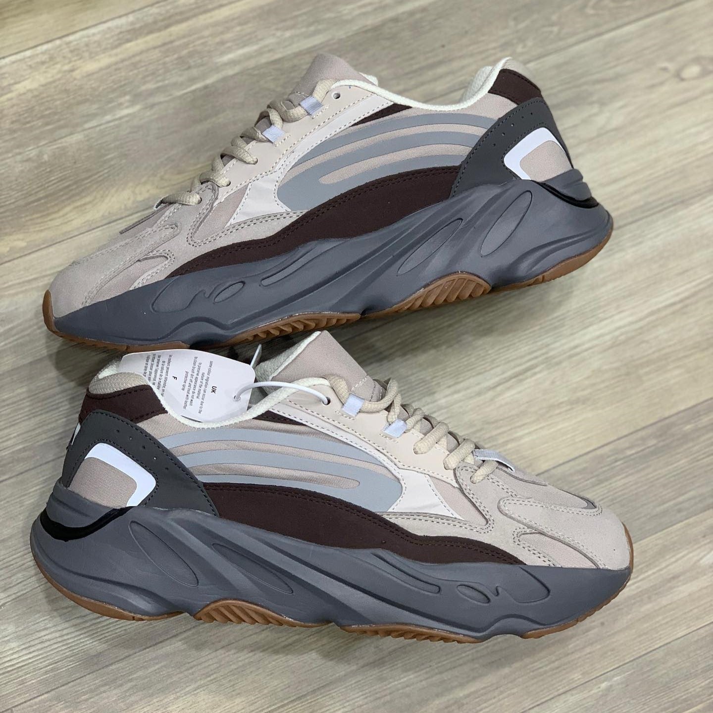 Yeezy Boost 700 v2 Tephra
