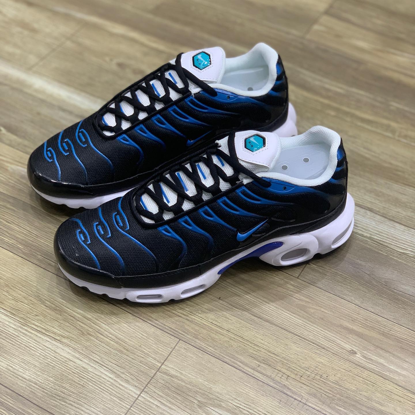 Air Max Plus TN Laser Blue