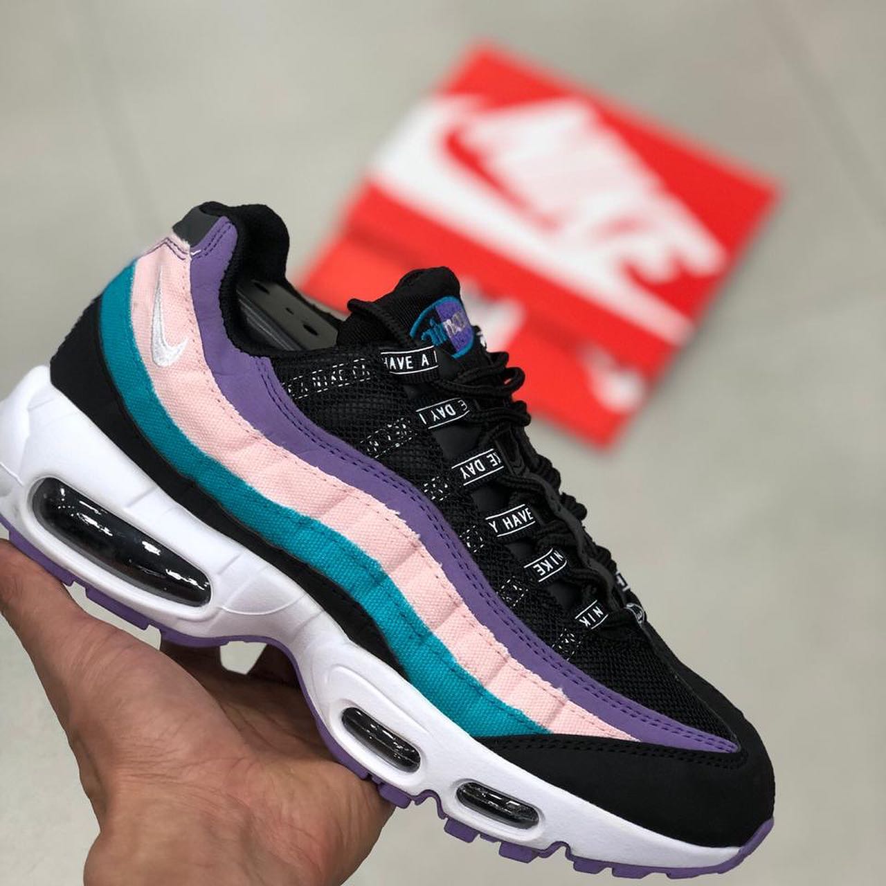Air Max 95 Have A Nike Day