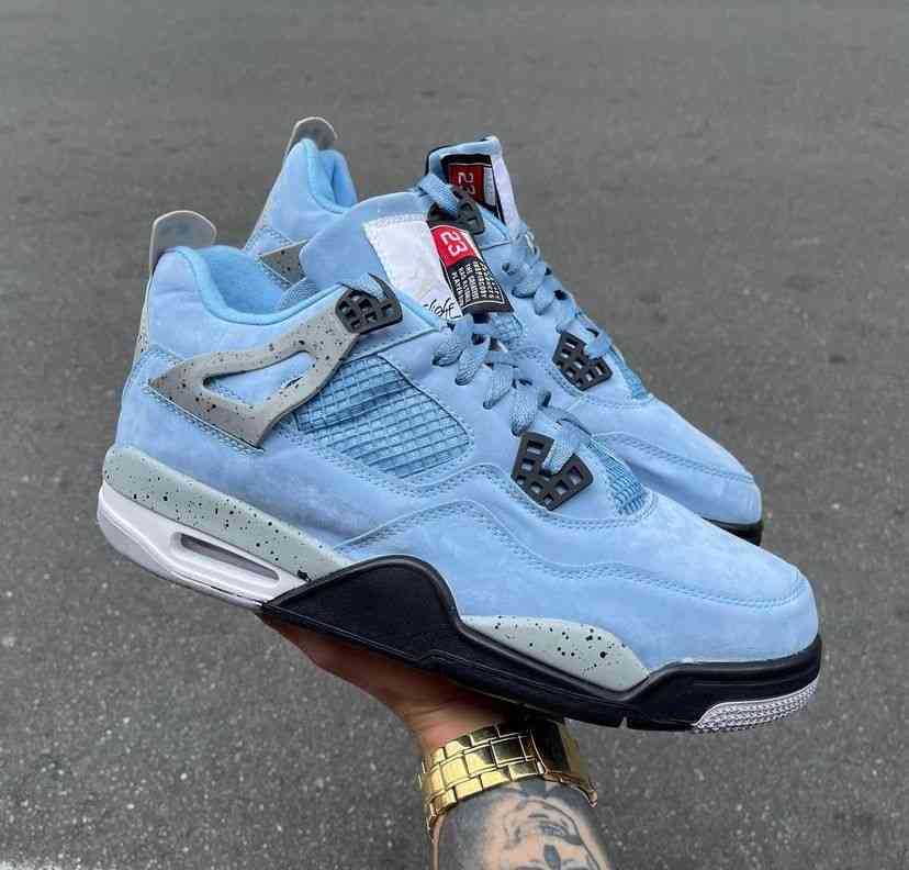 Air Jordan 4 Retro University Blue
