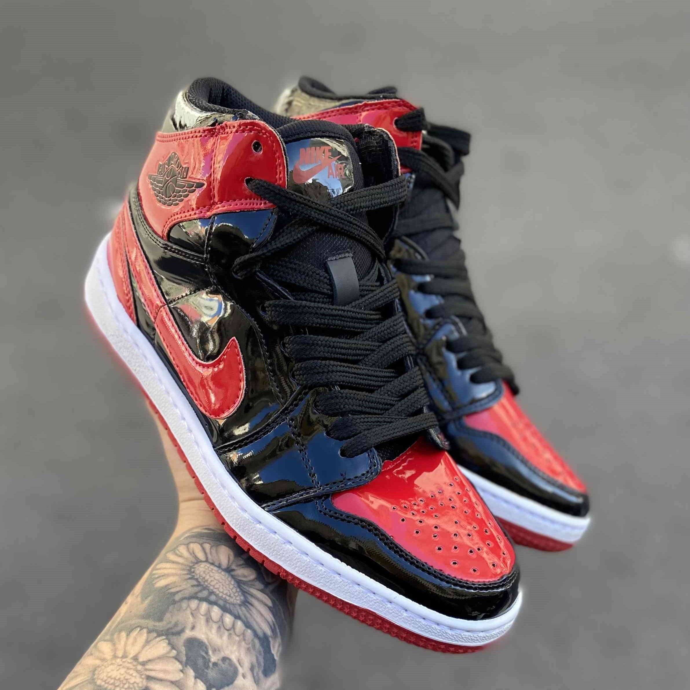 Air Jordan 1 High OG Bred Patent