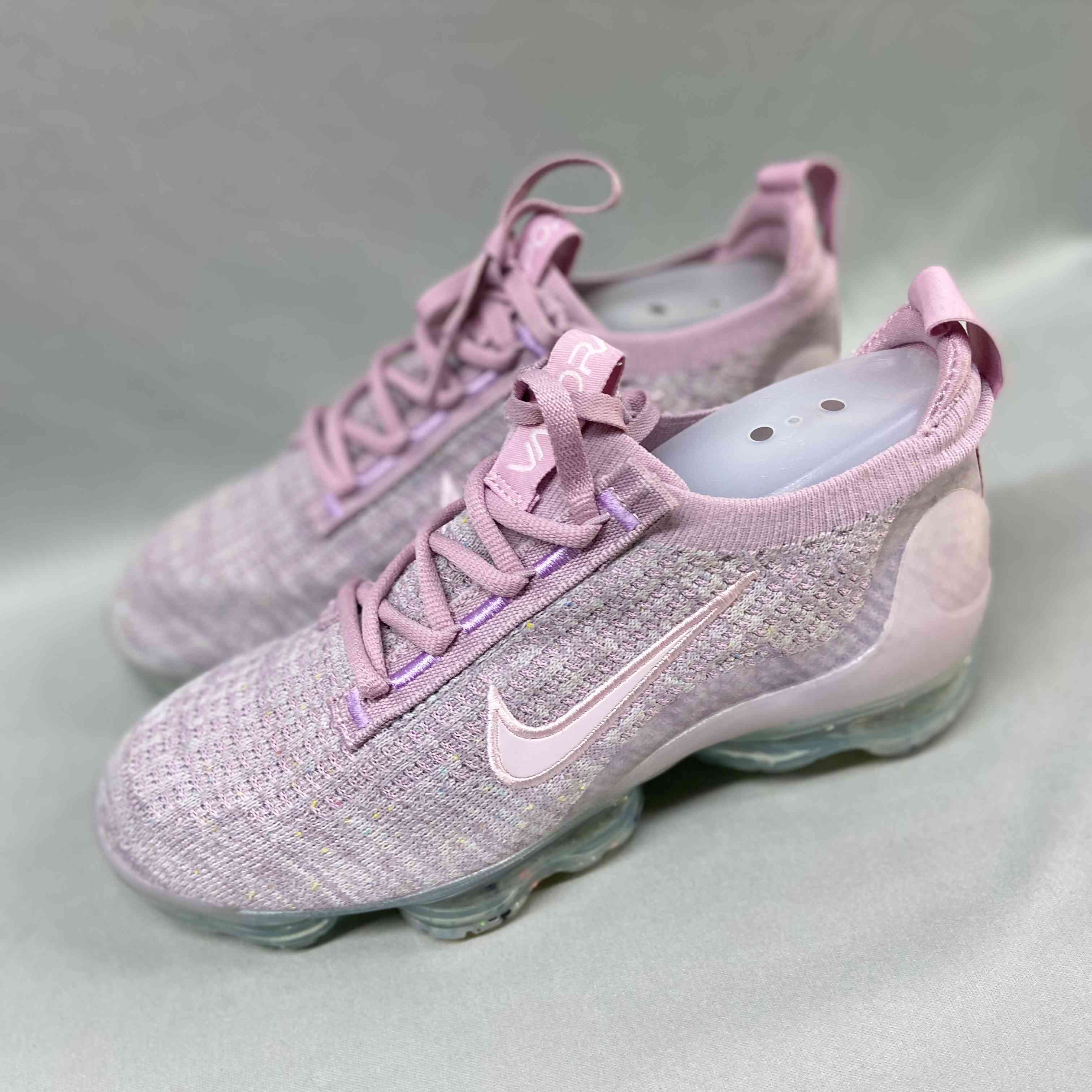 VaporMax Flyknit Light Arctic Pink