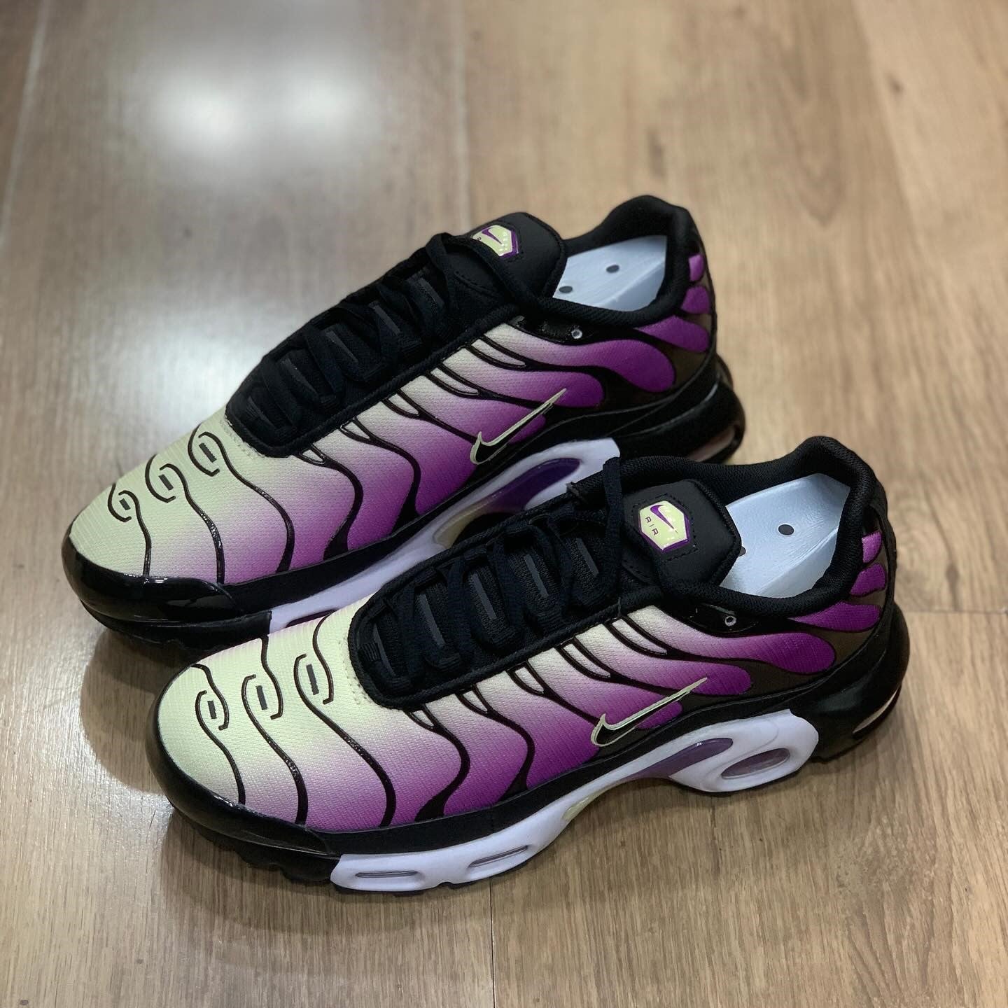 Air Max Plus TN Bold Berry Citron Tint