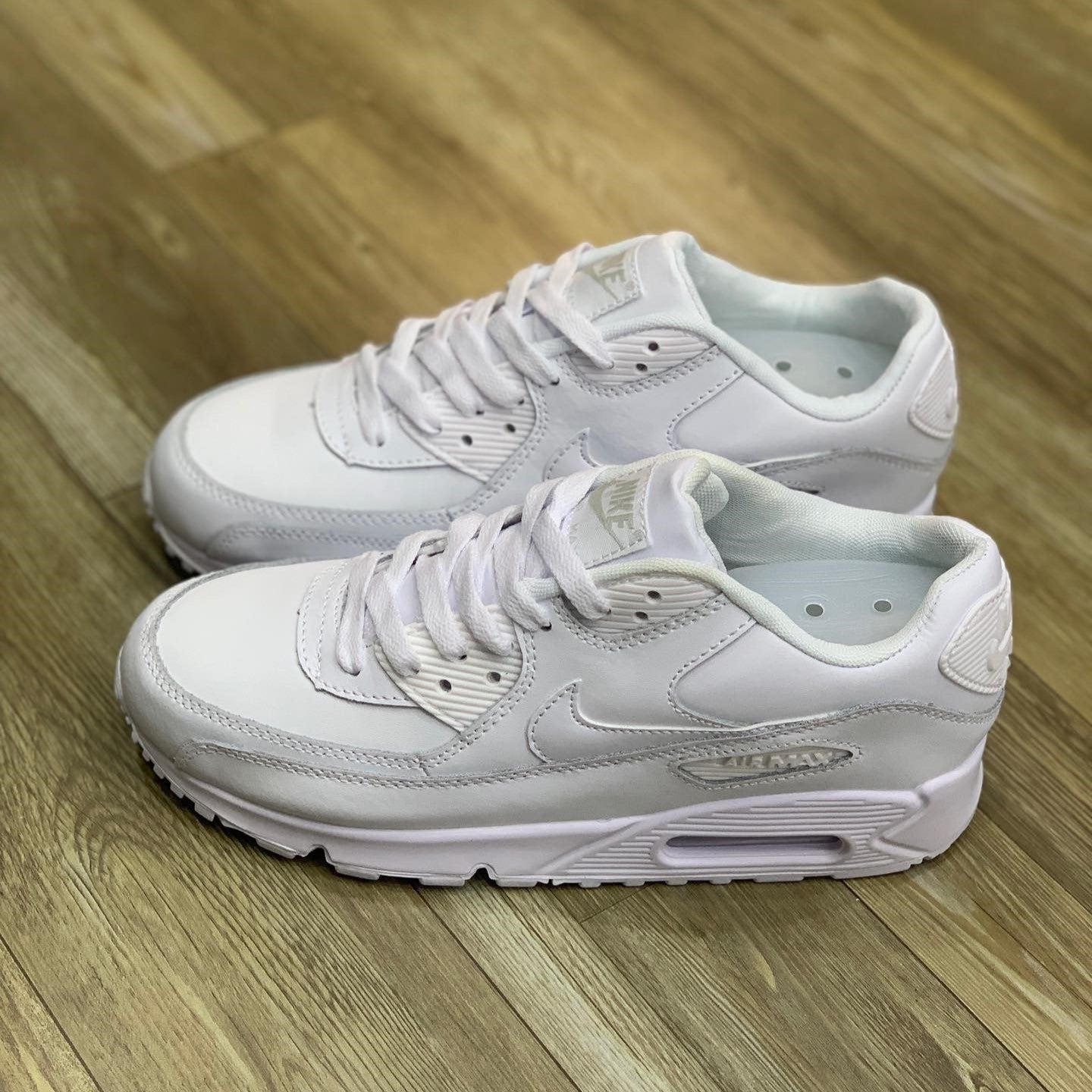 Air Max 90 Triple White