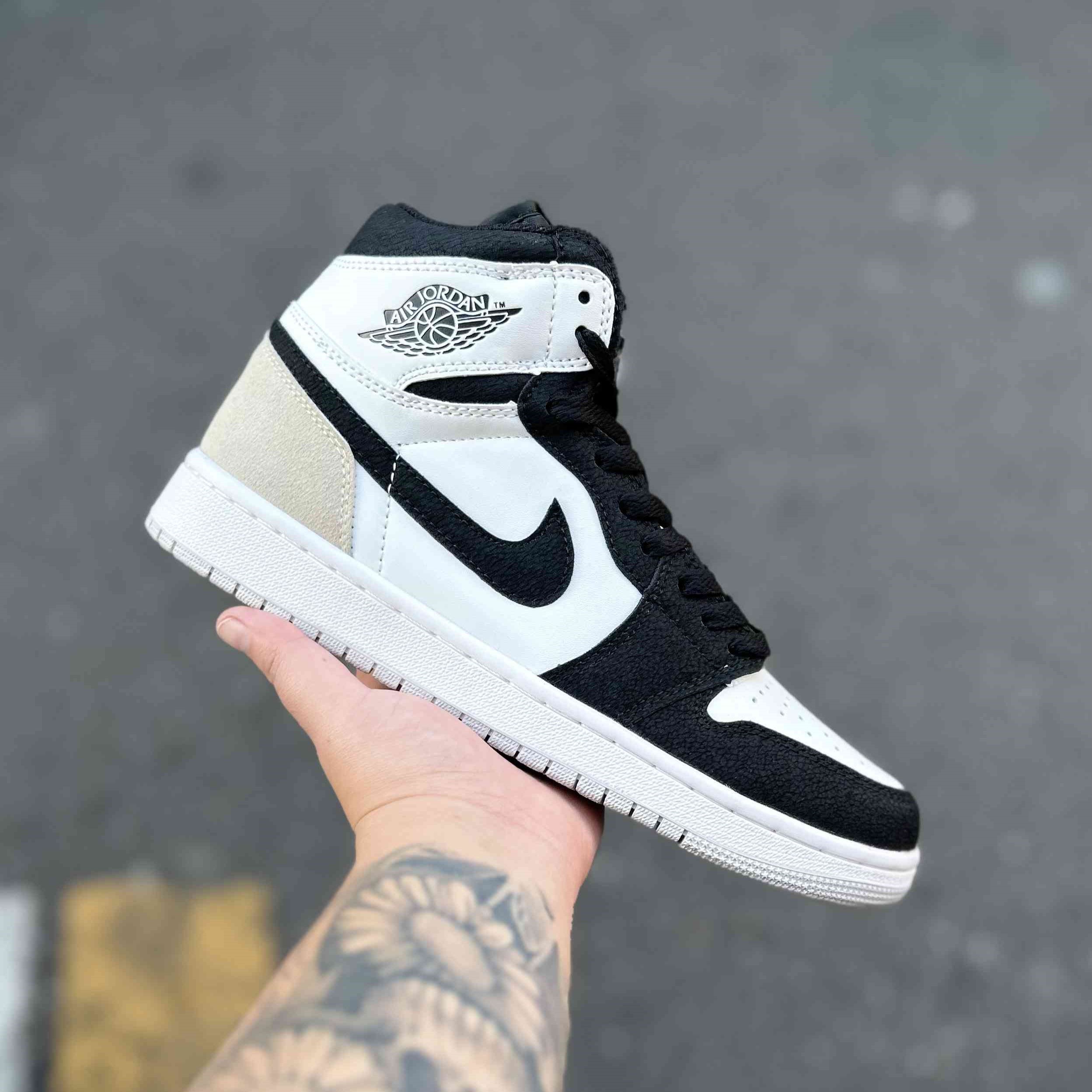 Air Jordan 1 Retro High OG Stage Haze