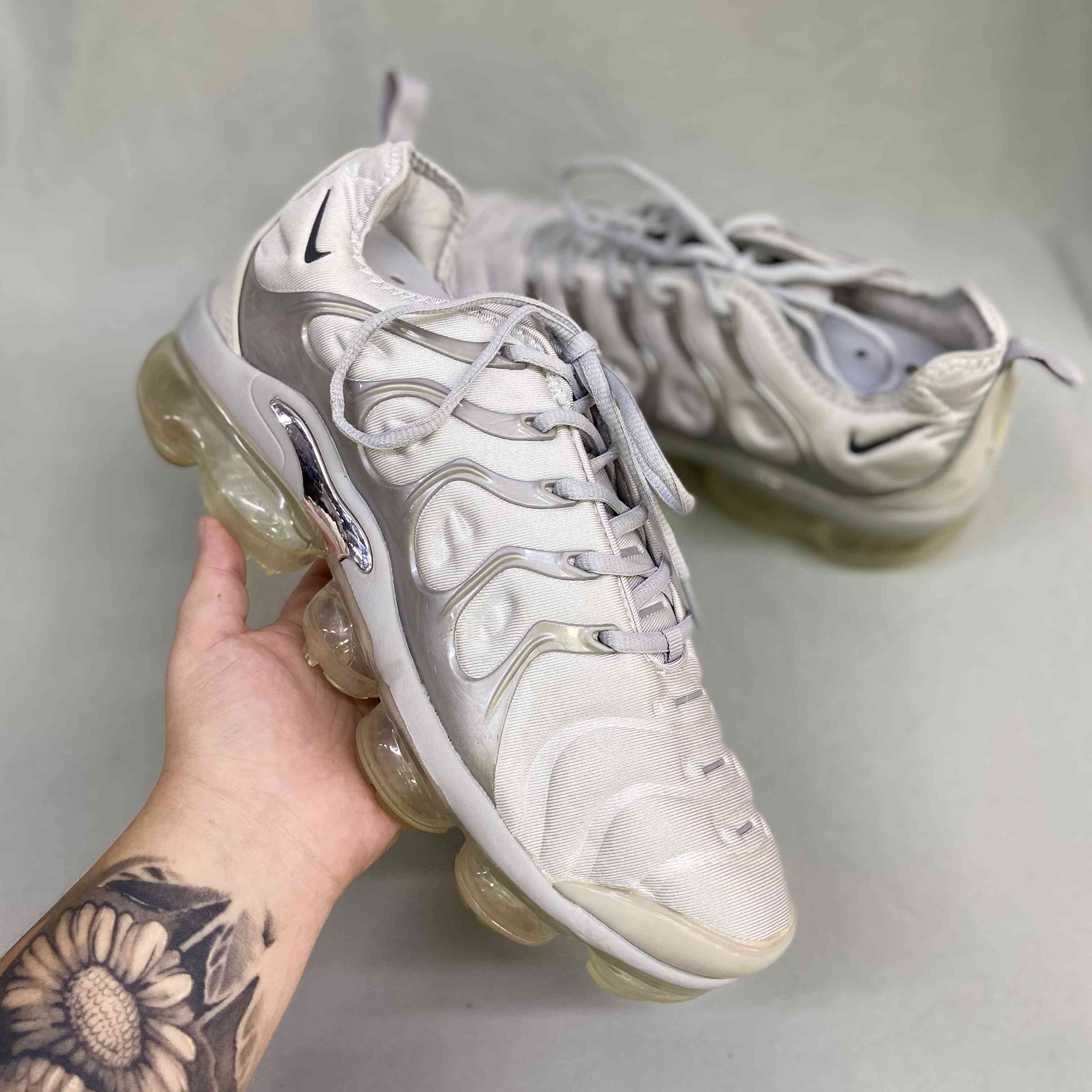 VaporMax Plus Wolf Grey 2024