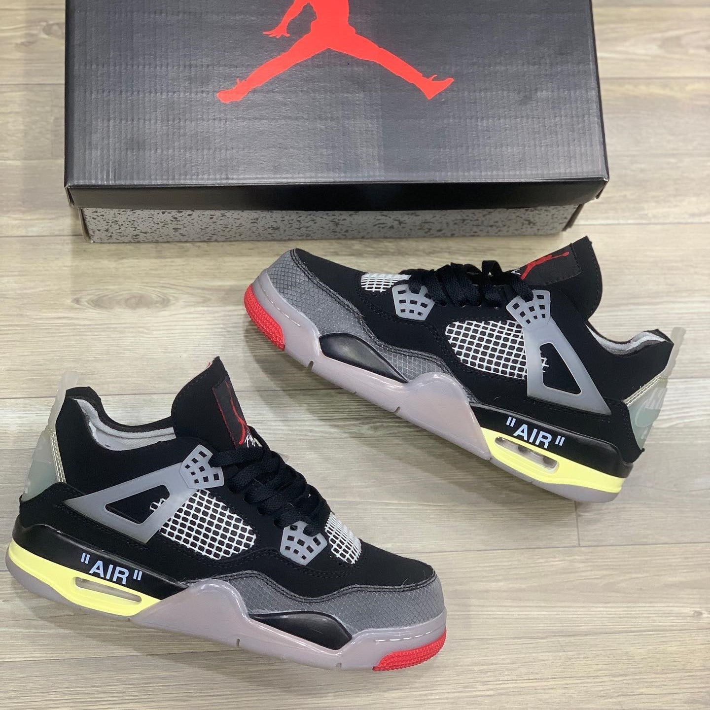 Air Jordan 4 Bred x Off White